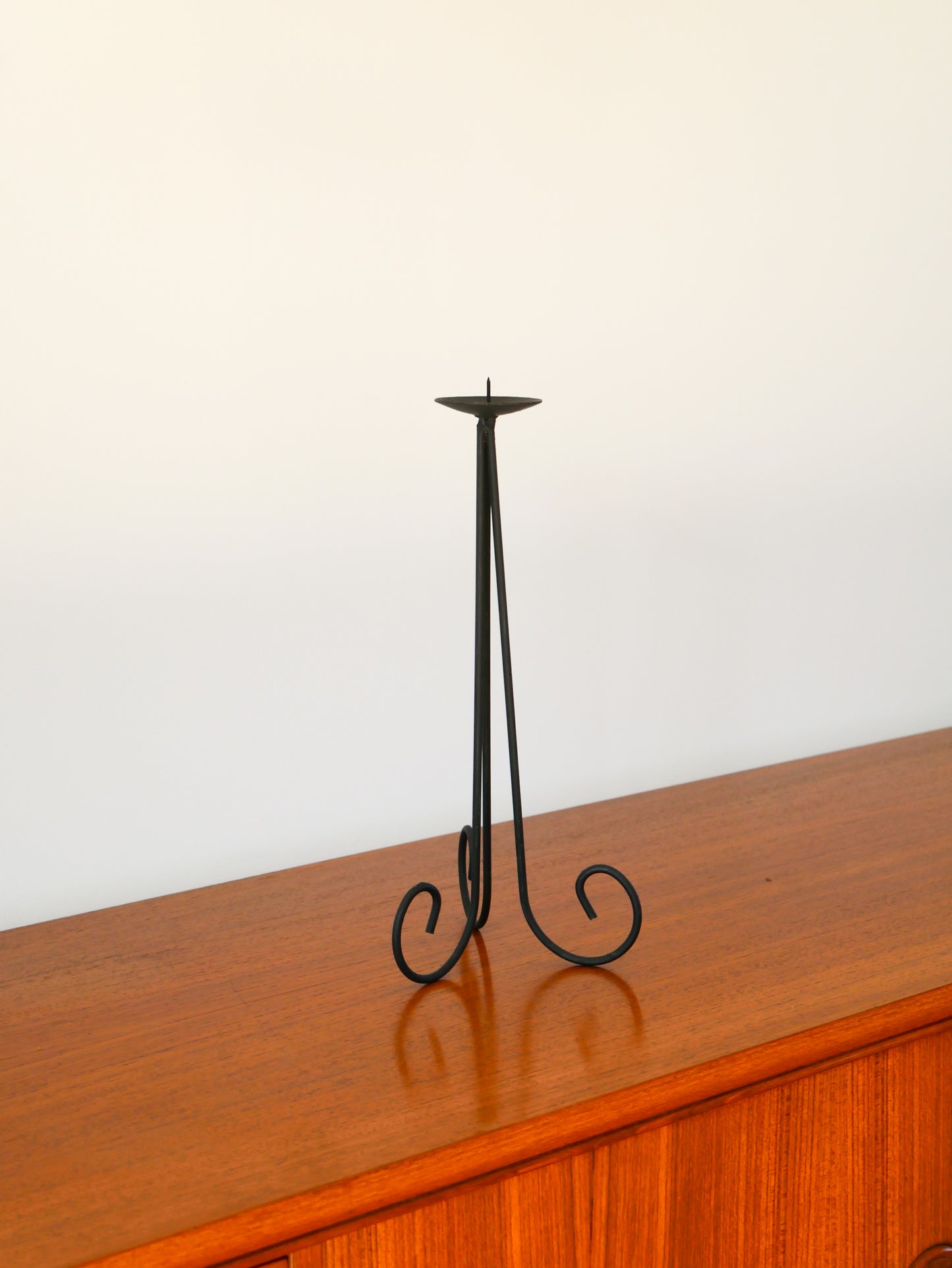 Chandelier tripode en fer Noir, Brutaliste, 1970 - 34 cm