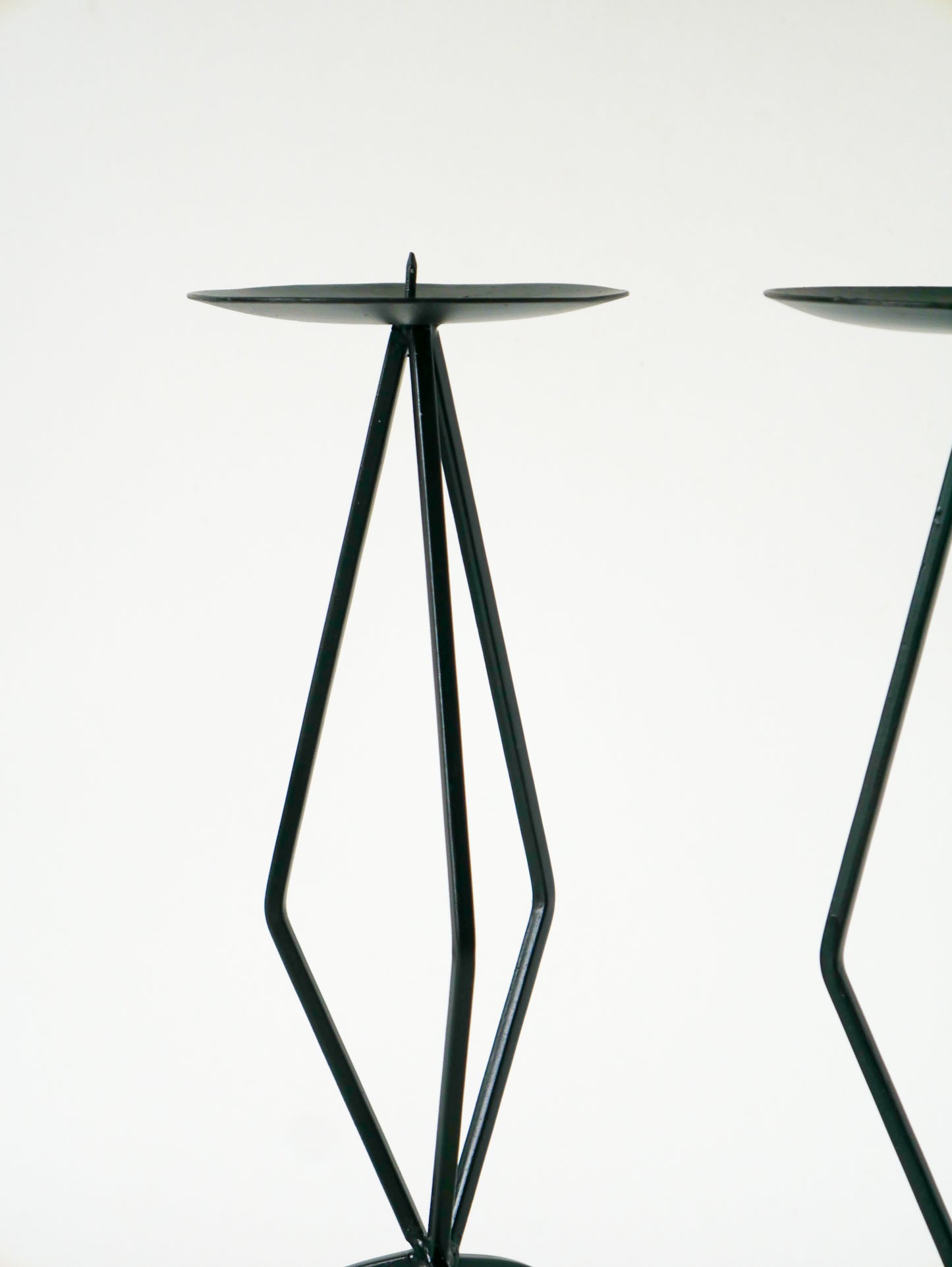 Paire de chandeliers sculpturaux en fer forgé, Brutalistes, 1970
