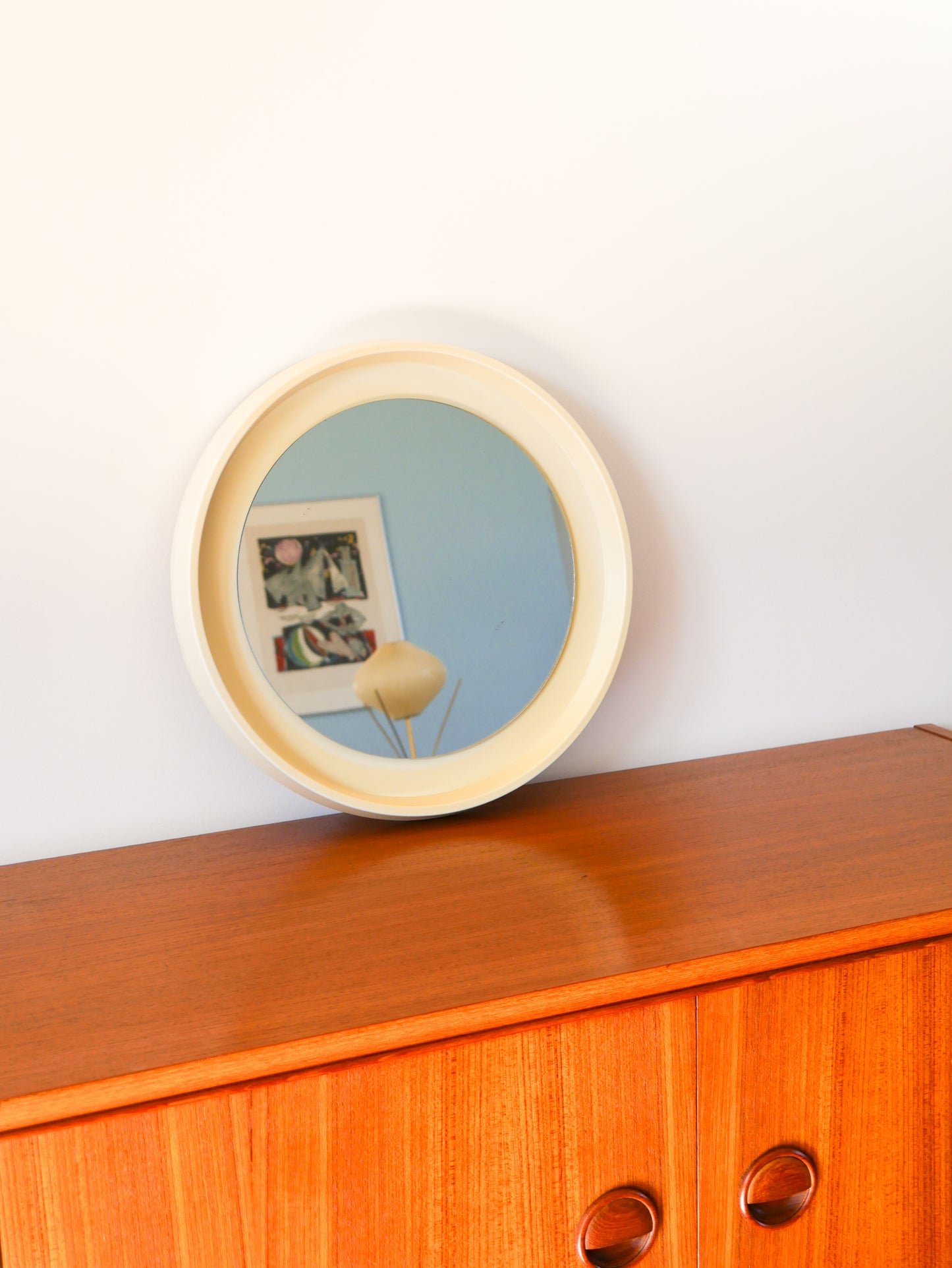 Miroir rond en plexi Crème, Design, 1970