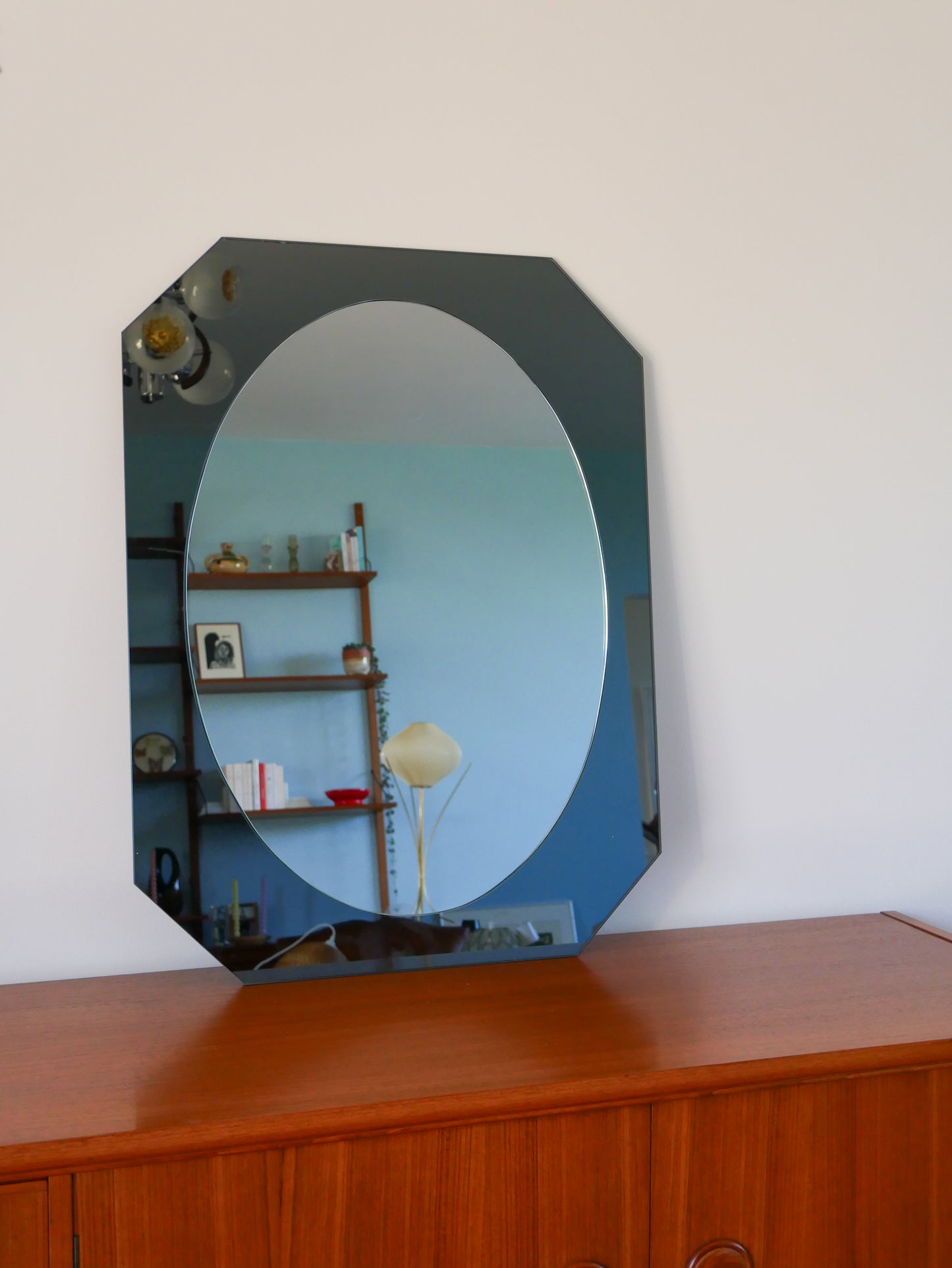 Grand miroir en verre fumé, forme hexagonale, Design, 1970