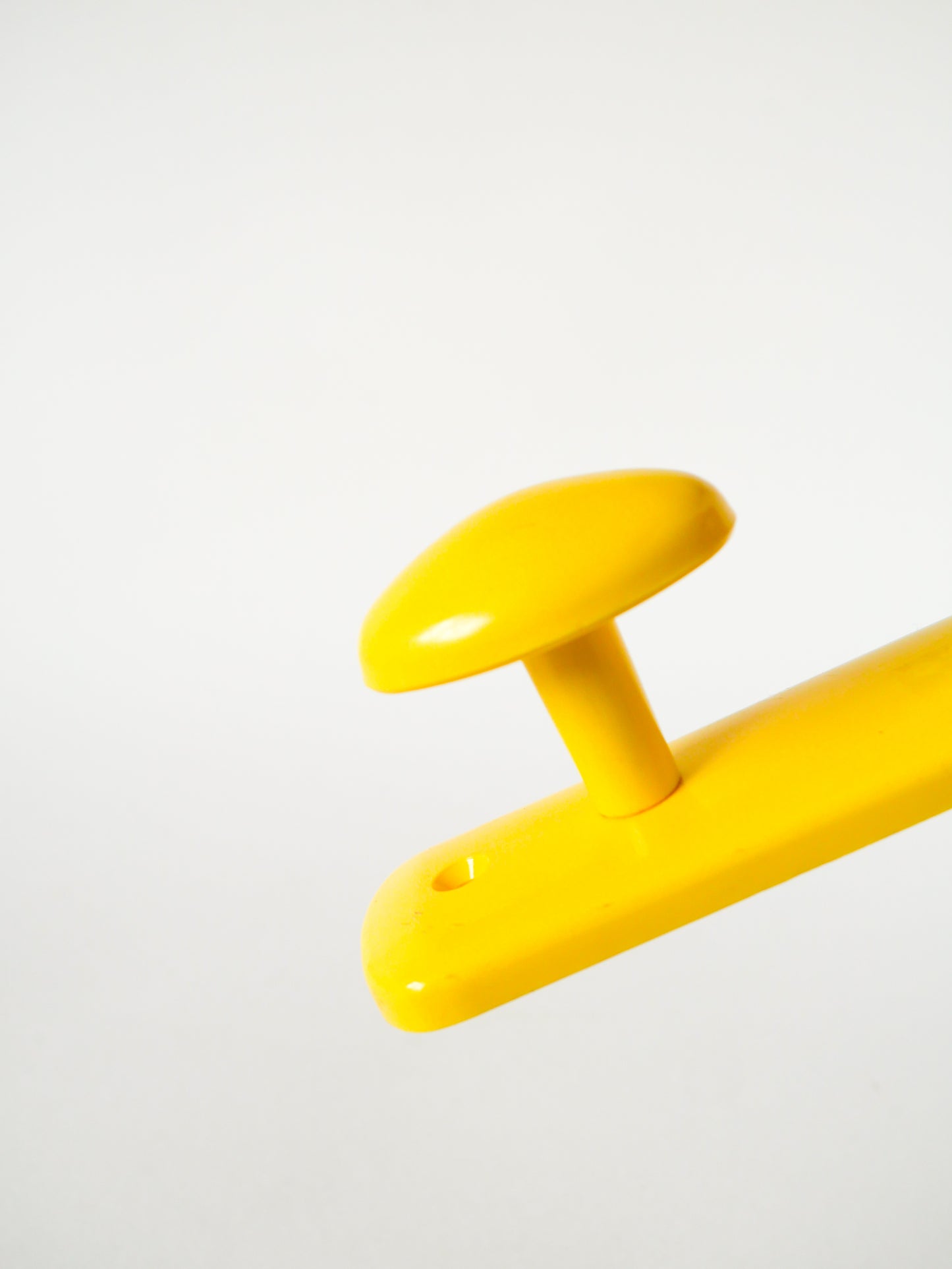 Patère double en plastique, Jaune Pastel, Design, 1970