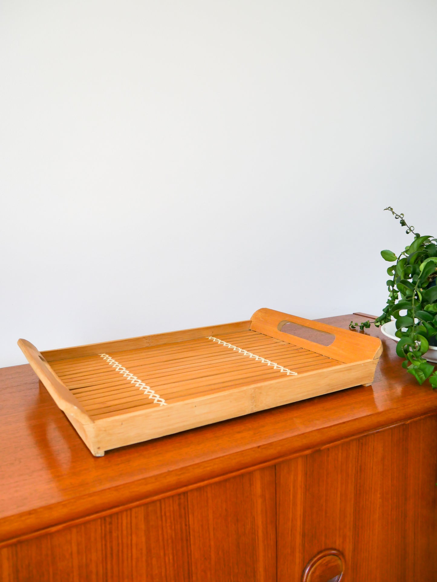 Plateau en bois et rotin, vintage, 1970