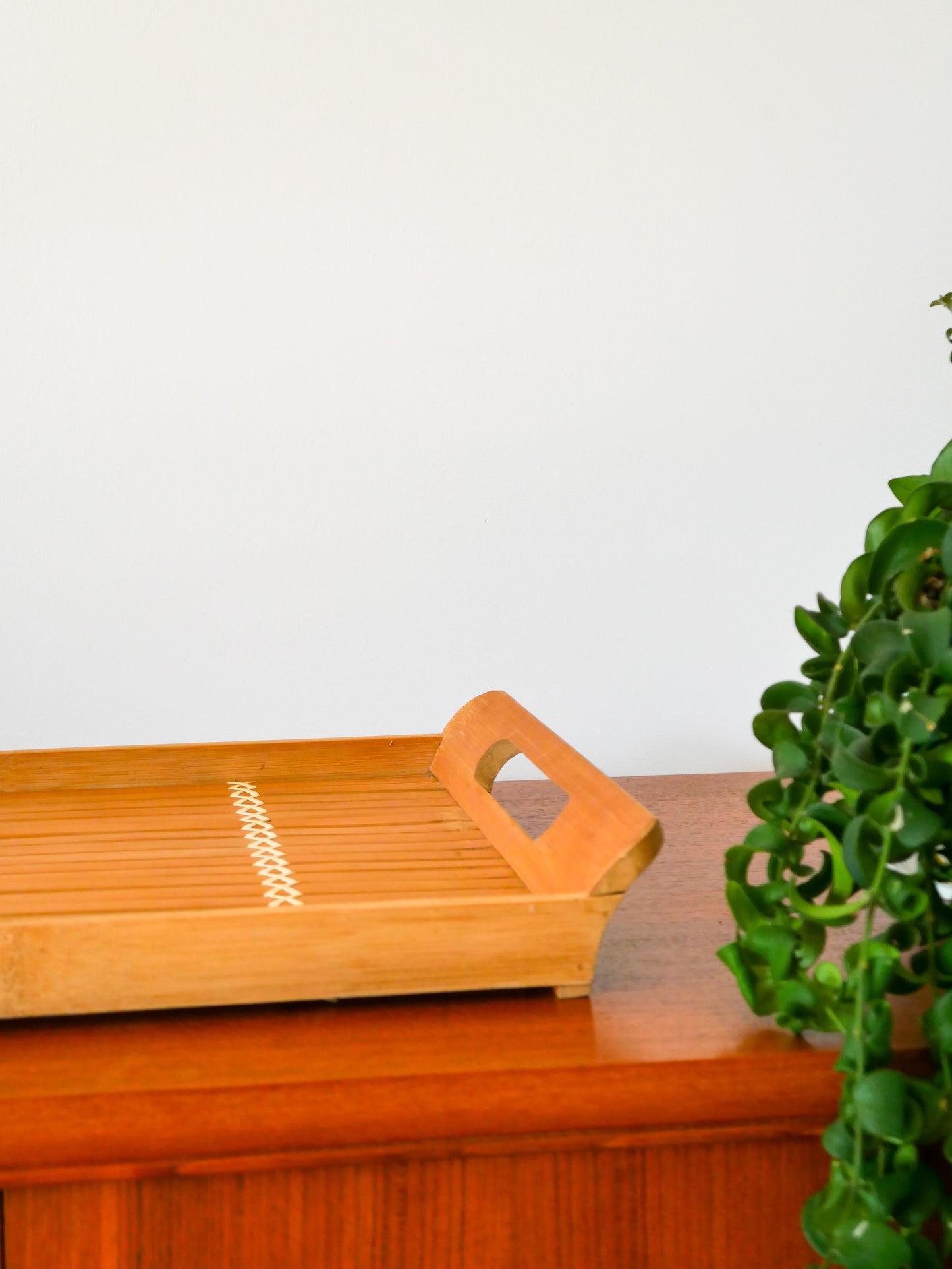 Plateau en bois et rotin, vintage, 1970