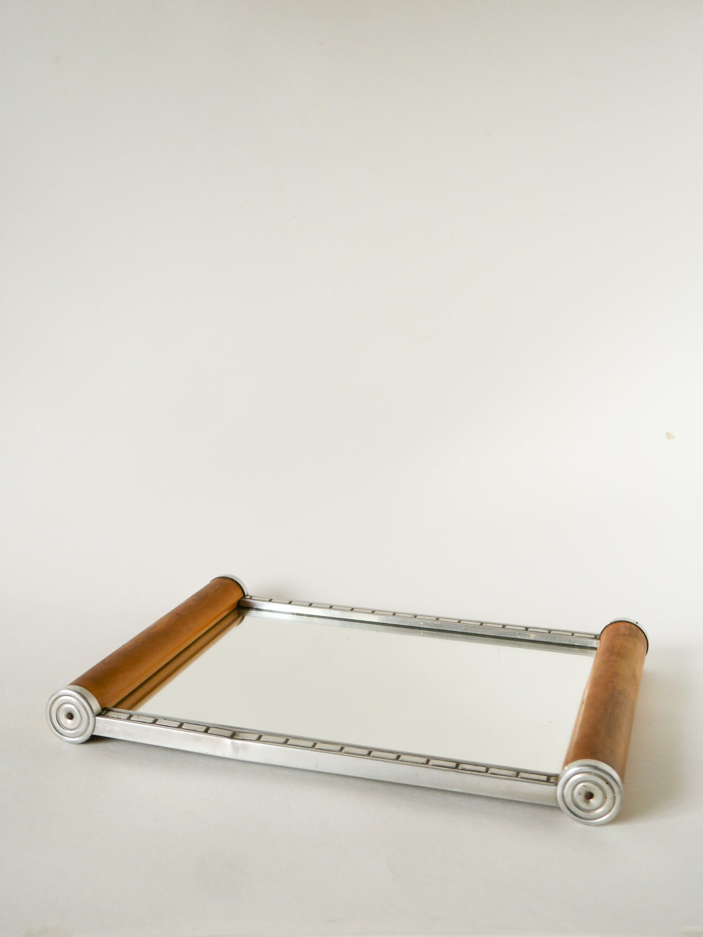 Petit plateau miroir en chrome et bois de hêtre, Art Déco, 1930