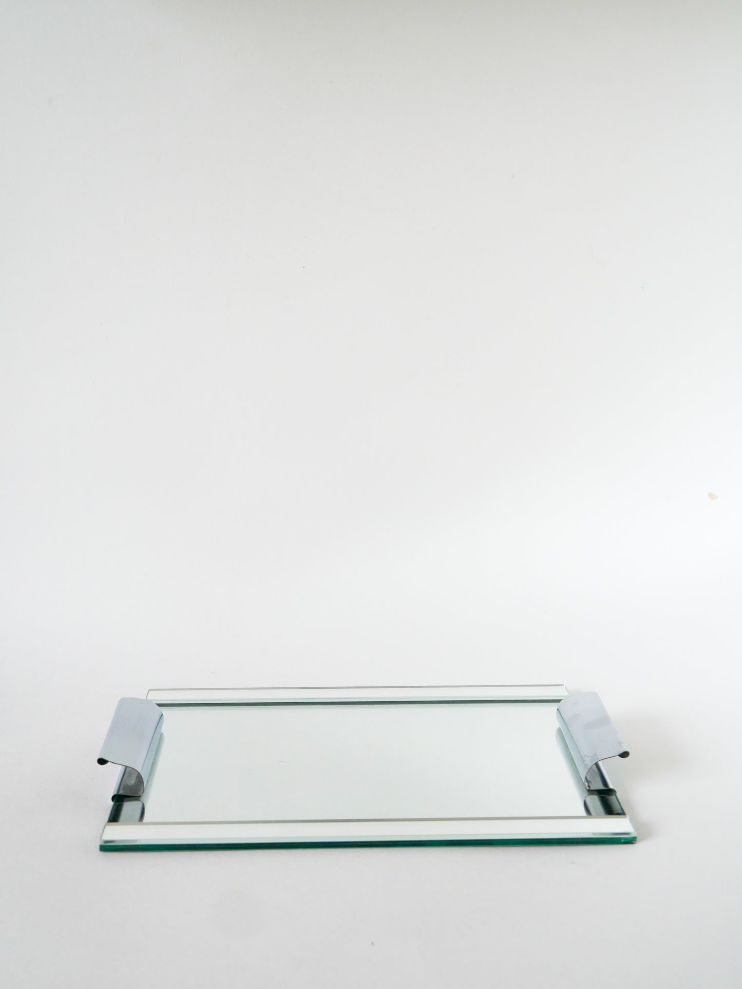 Plateau miroir rectangulaire en métal chromé, Design, 1960