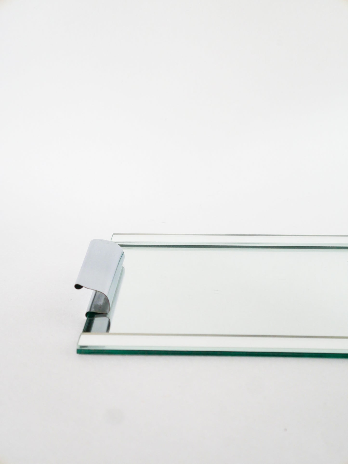 Plateau miroir rectangulaire en métal chromé, Design, 1960