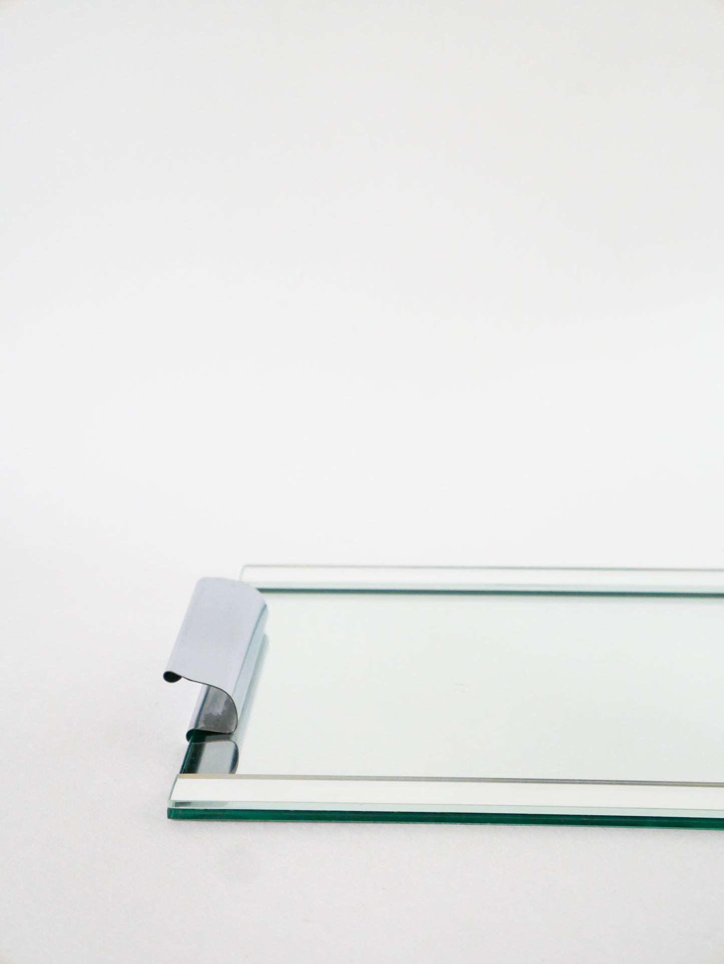 Plateau miroir rectangulaire en métal chromé, Design, 1960