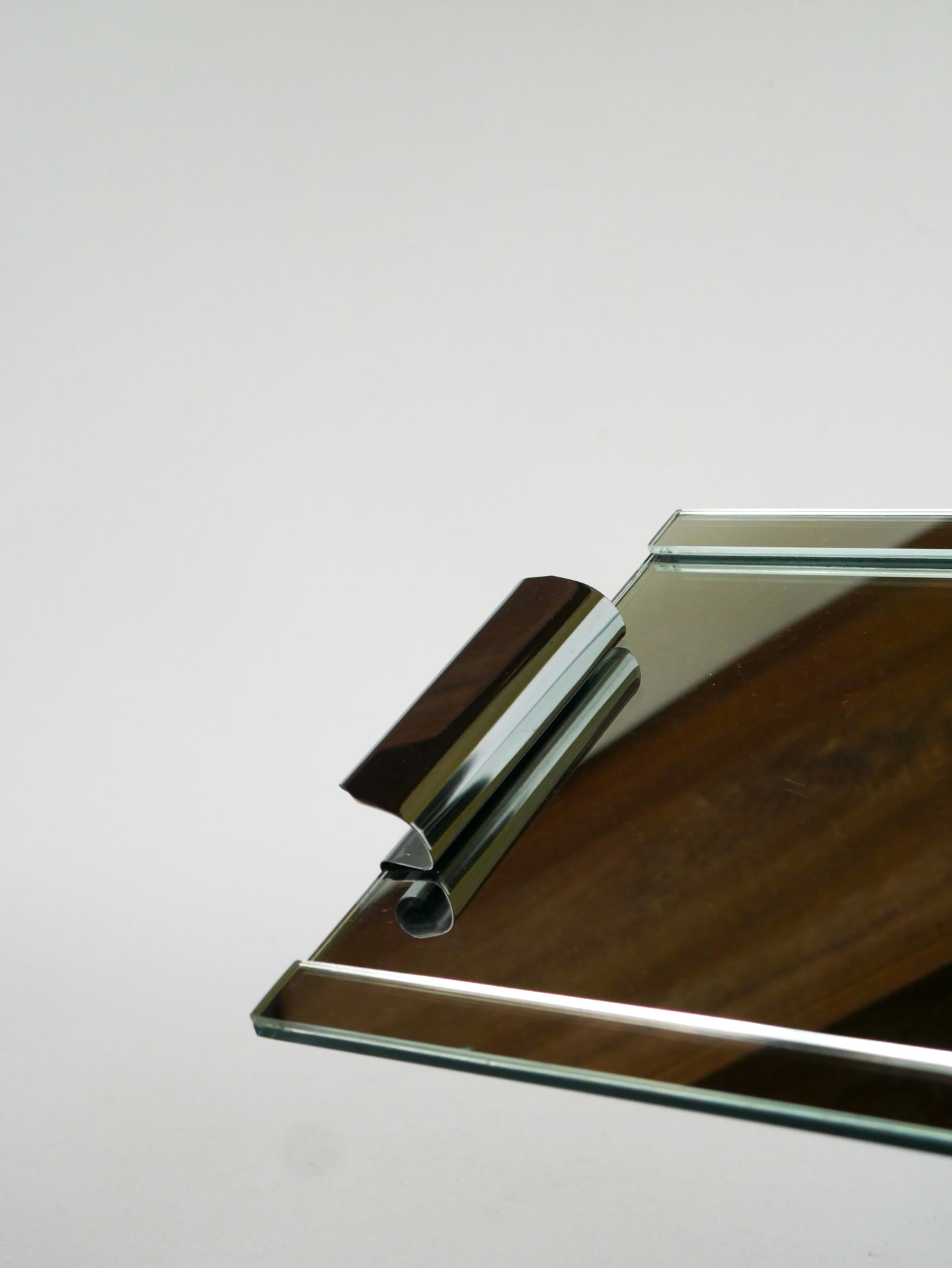 Plateau miroir rectangulaire en métal chromé, Design, 1960