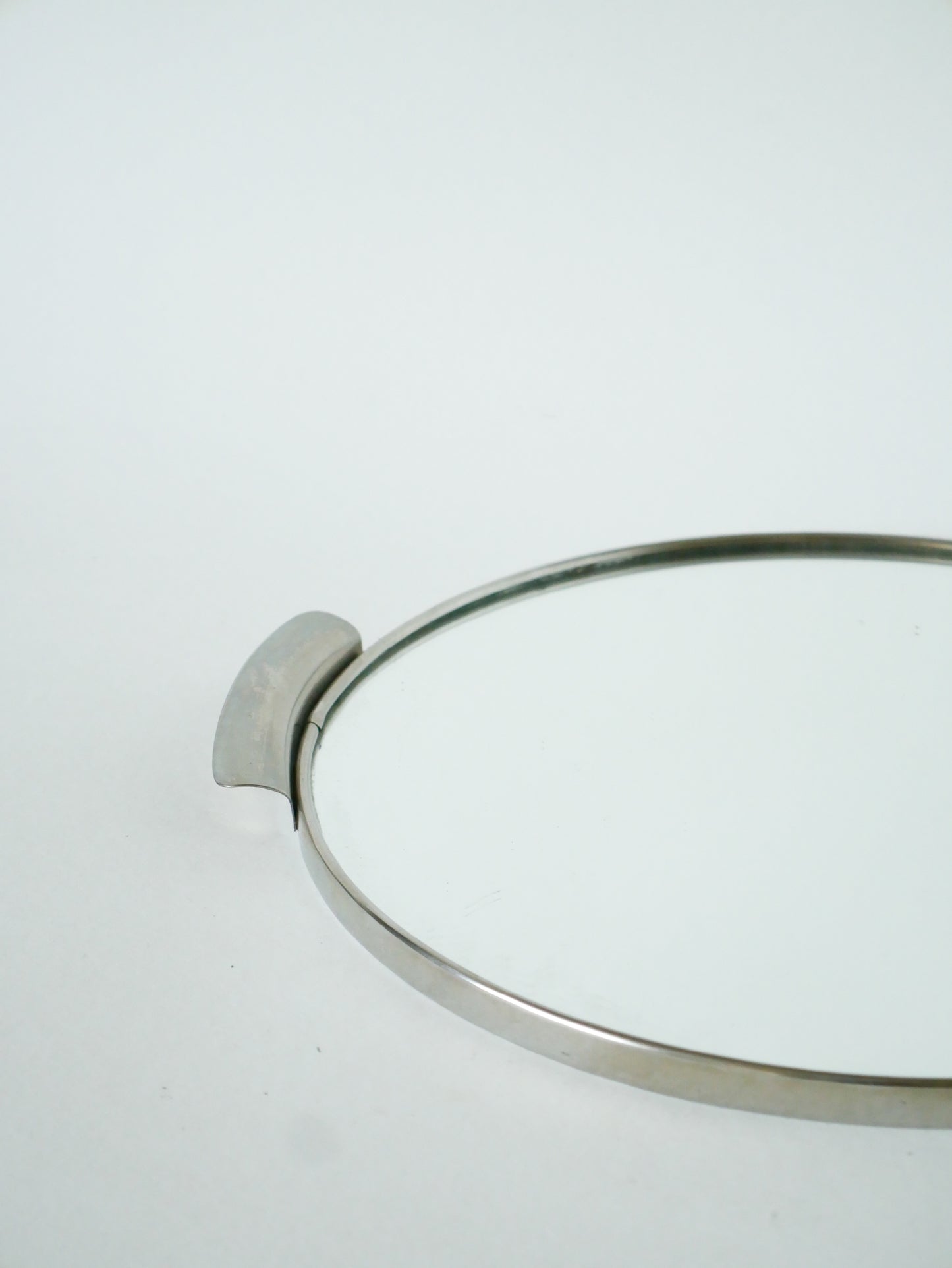 Plateau rond miroir en chrome, Art Déco, 1930 - 27 cm