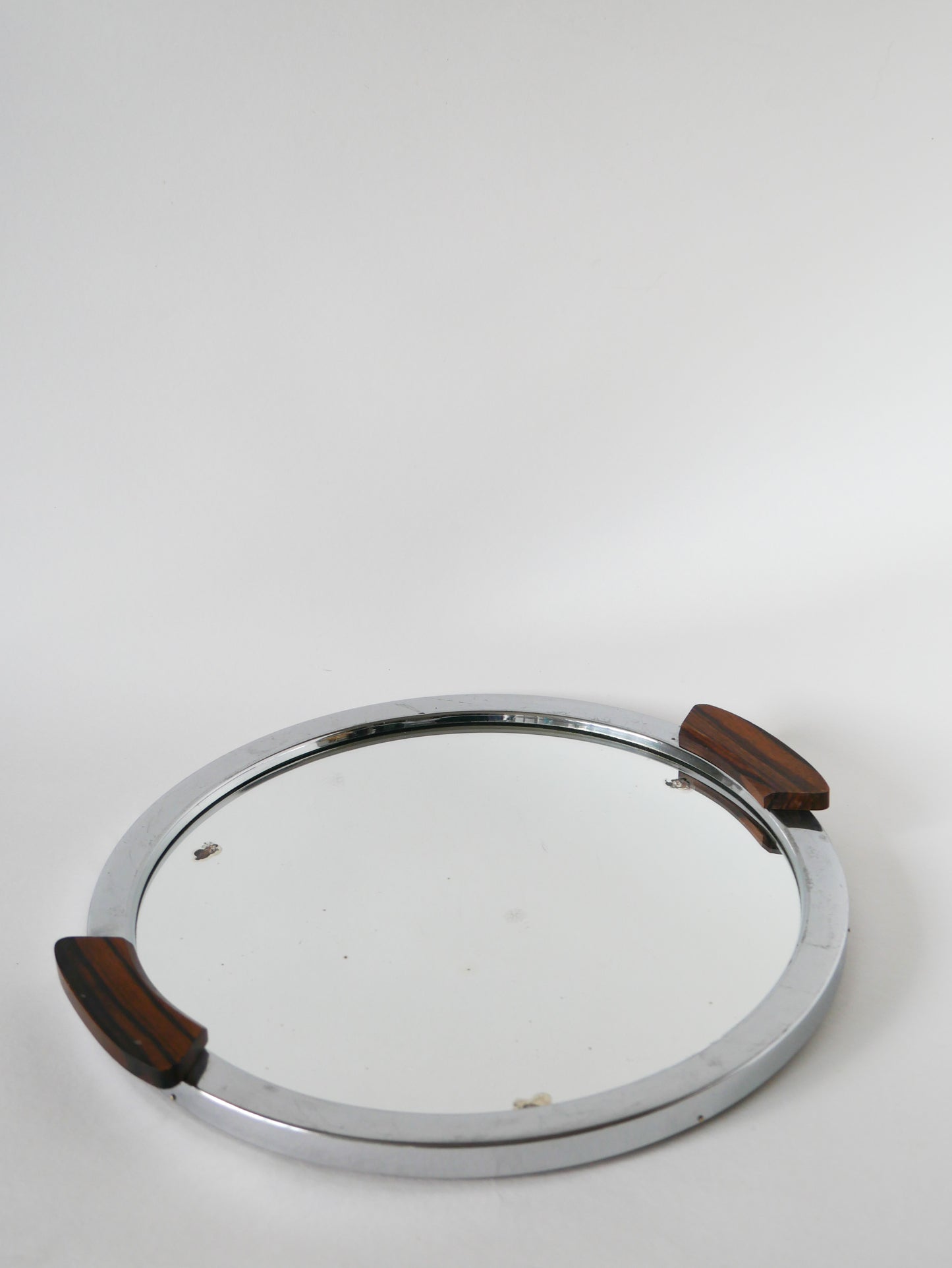 Plateau miroir rond en inox et poignées en teck, Art Déco, 1930