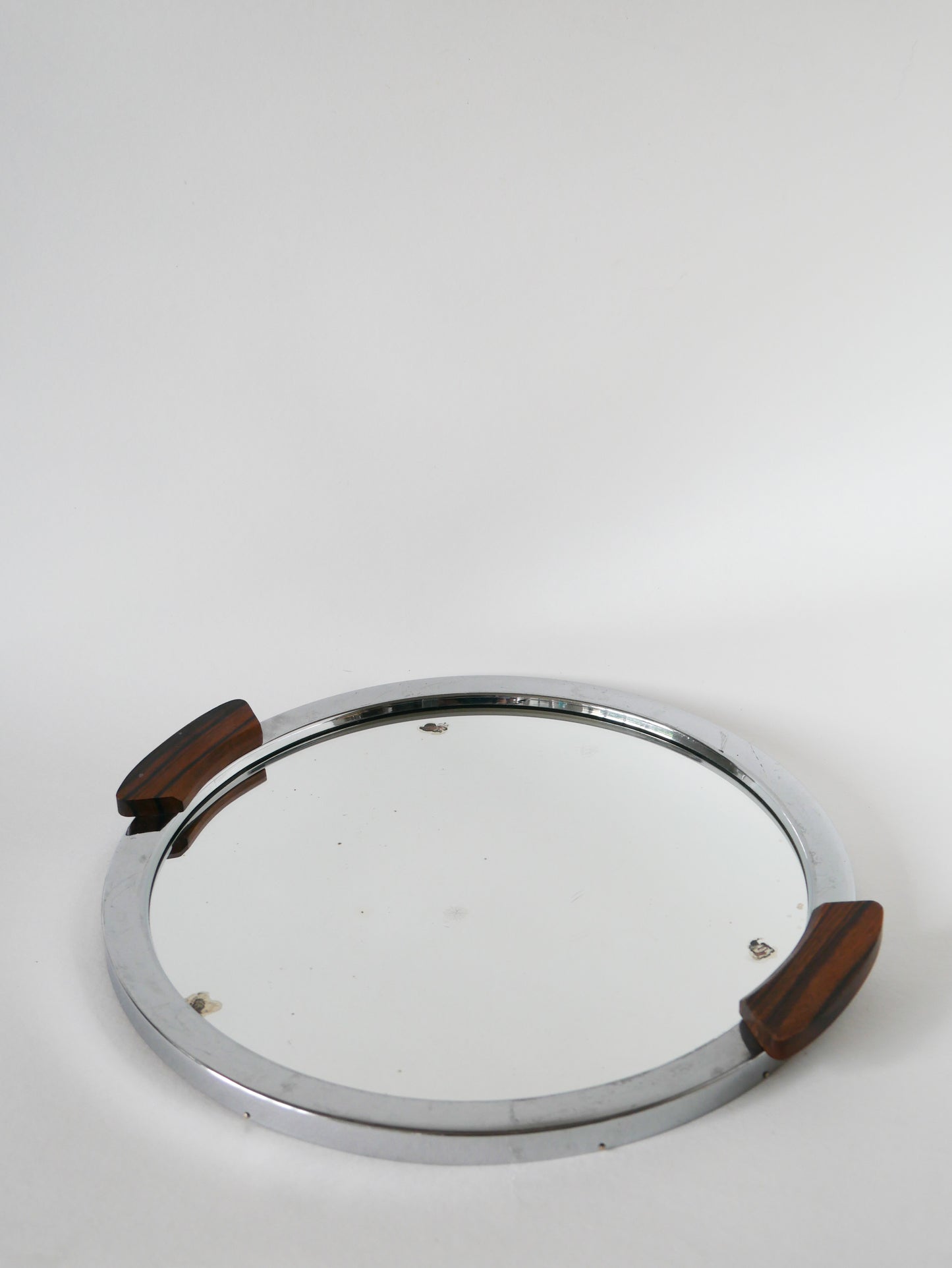Plateau miroir rond en inox et poignées en teck, Art Déco, 1930