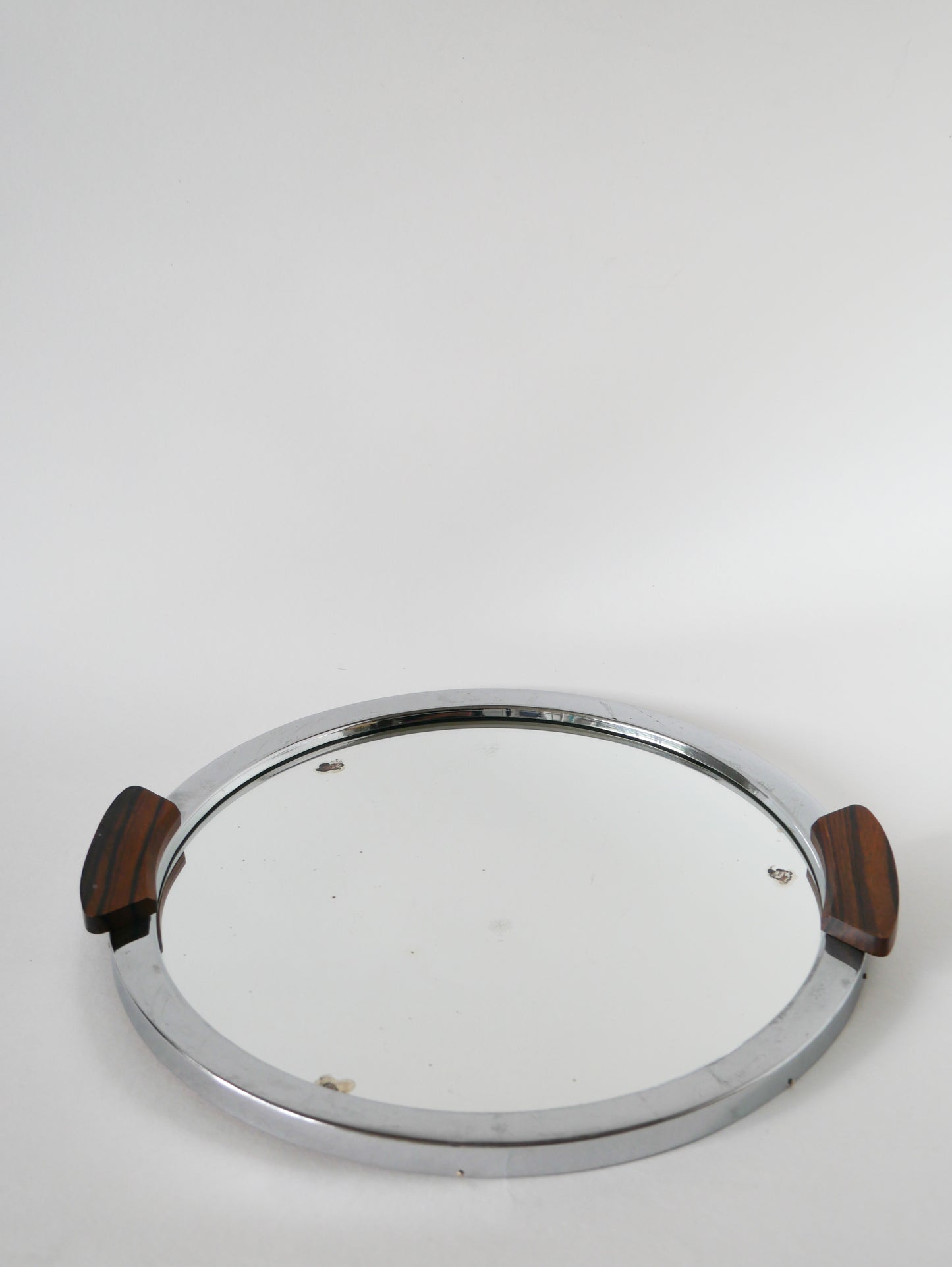 Plateau miroir rond en inox et poignées en teck, Art Déco, 1930