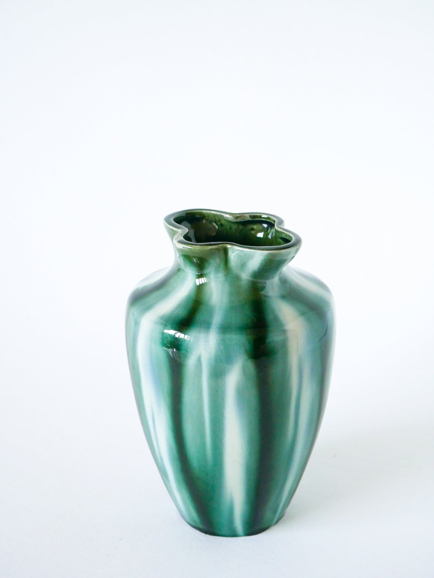 Vase en céramique vernissée, encolure Fleur, Design, 1970