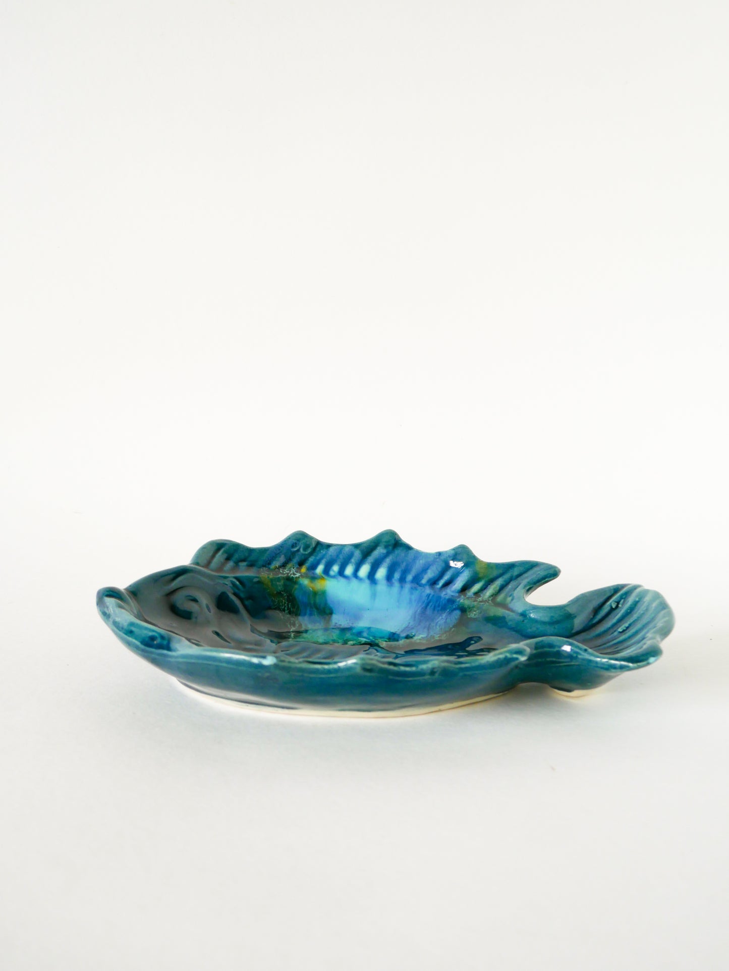 Vide-poche poisson en céramique, Bleu, Vallauris, 1970