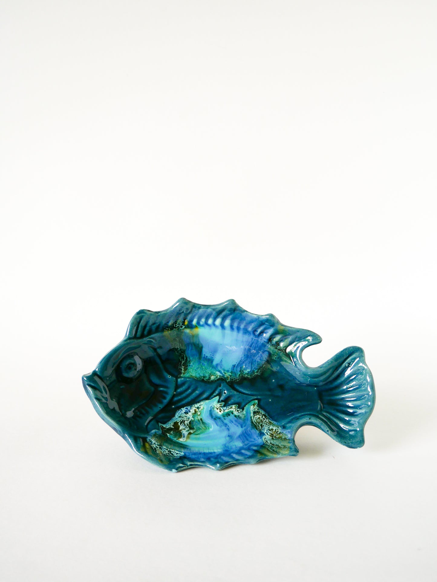 Vide-poche poisson en céramique, Bleu, Vallauris, 1970