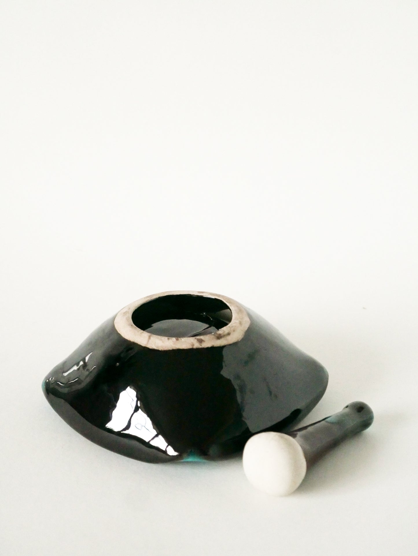 Grand mortier et pilon en céramique modèle Fat Lava, Bleu et Marron, Vallauris, 1970