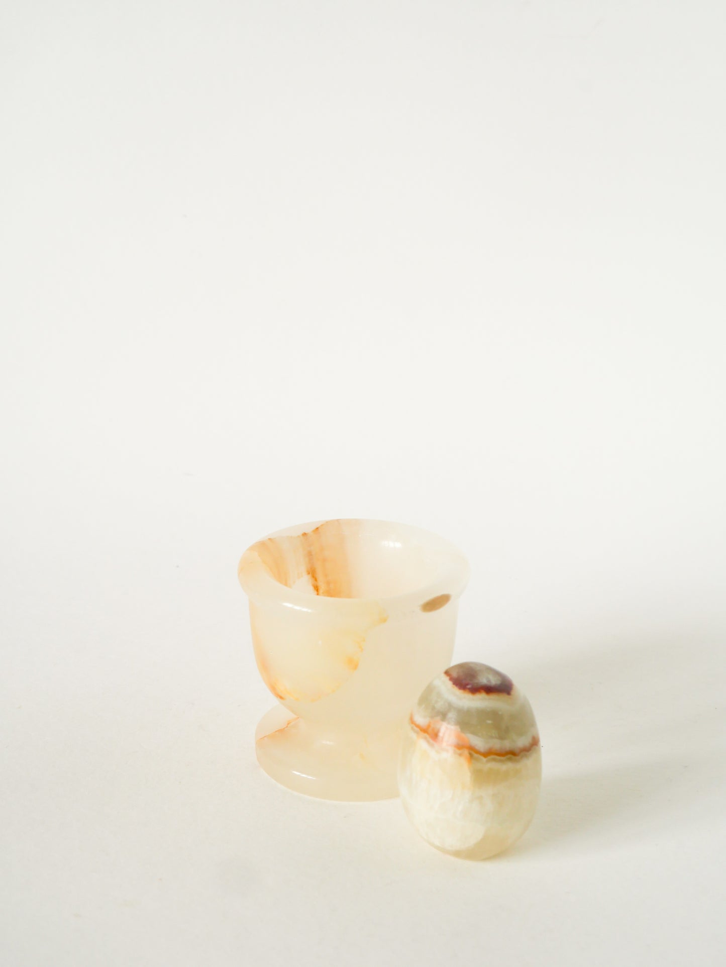 Petit mortier et pilon en albâtre, 1970