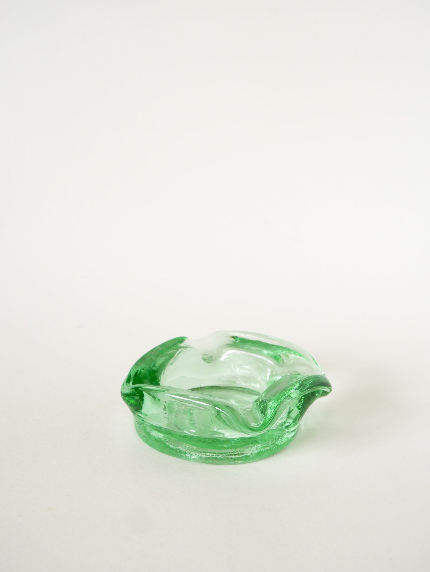 Cendrier en verre moulé, Vert Clair, 1960