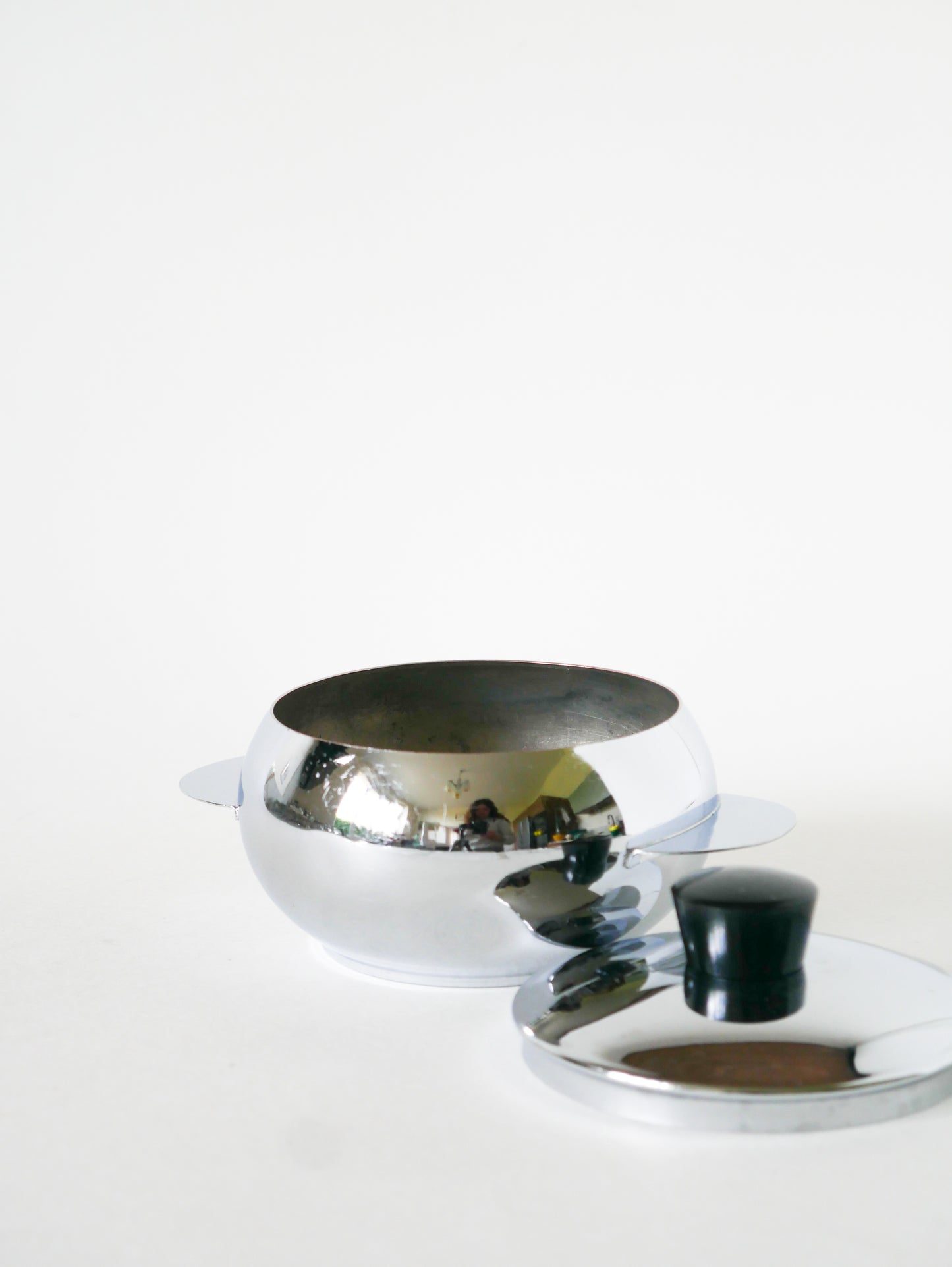 Sucrier en inox et poignées en bakélite, 1970
