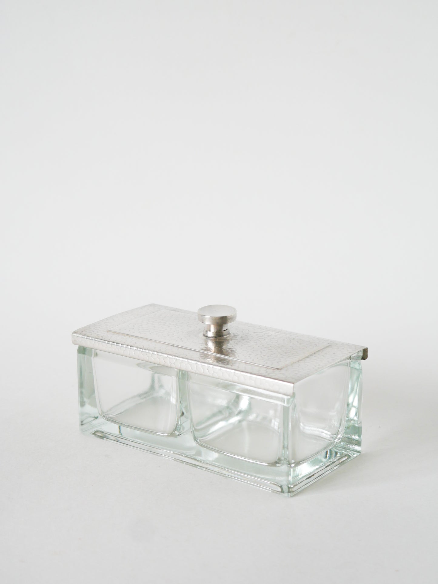 Pot à condiments en métal argenté et verre, 1930