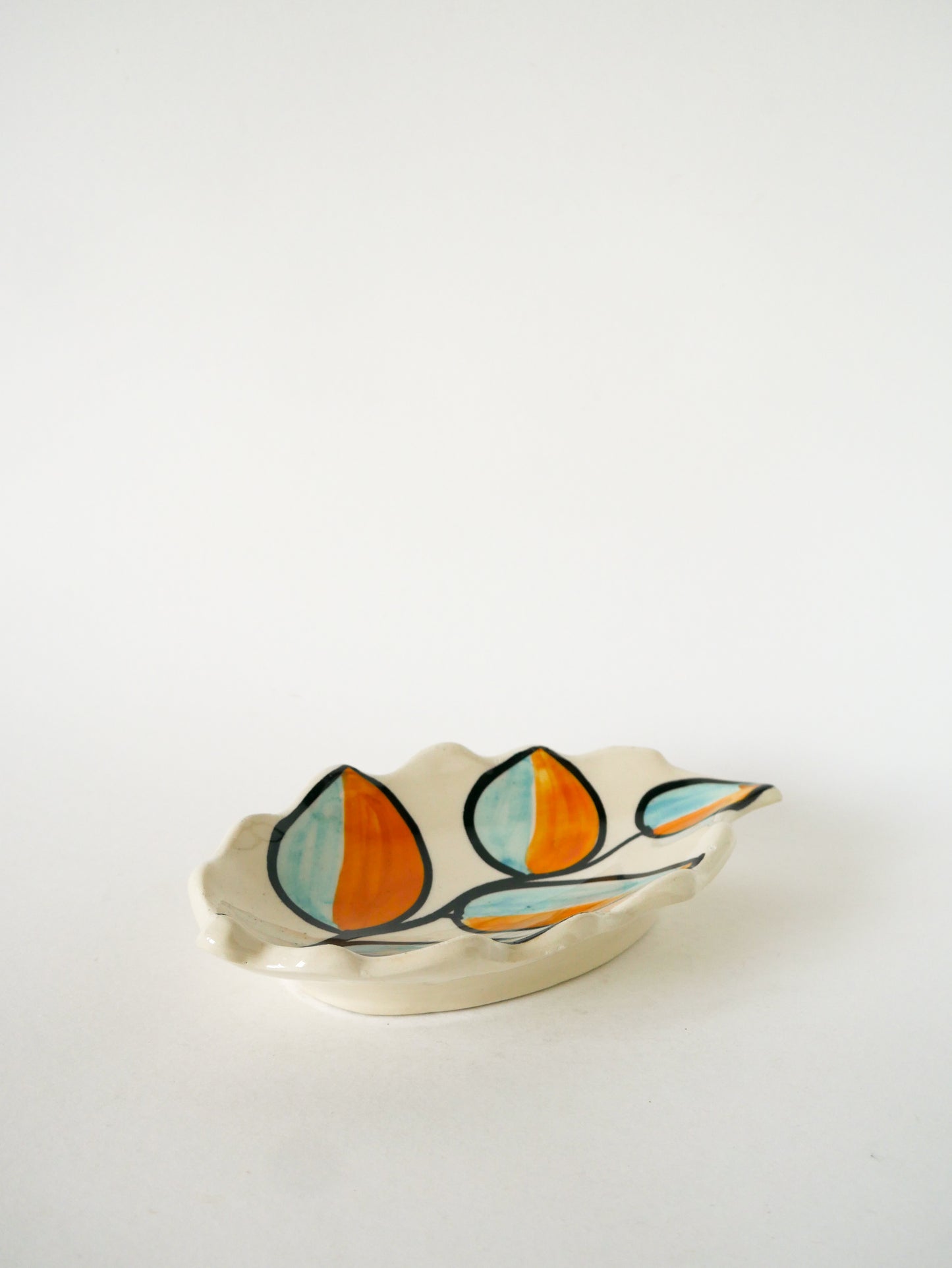 Vide-poche en céramique, forme feuilles, Orange et Bleu, Psyché, 1970