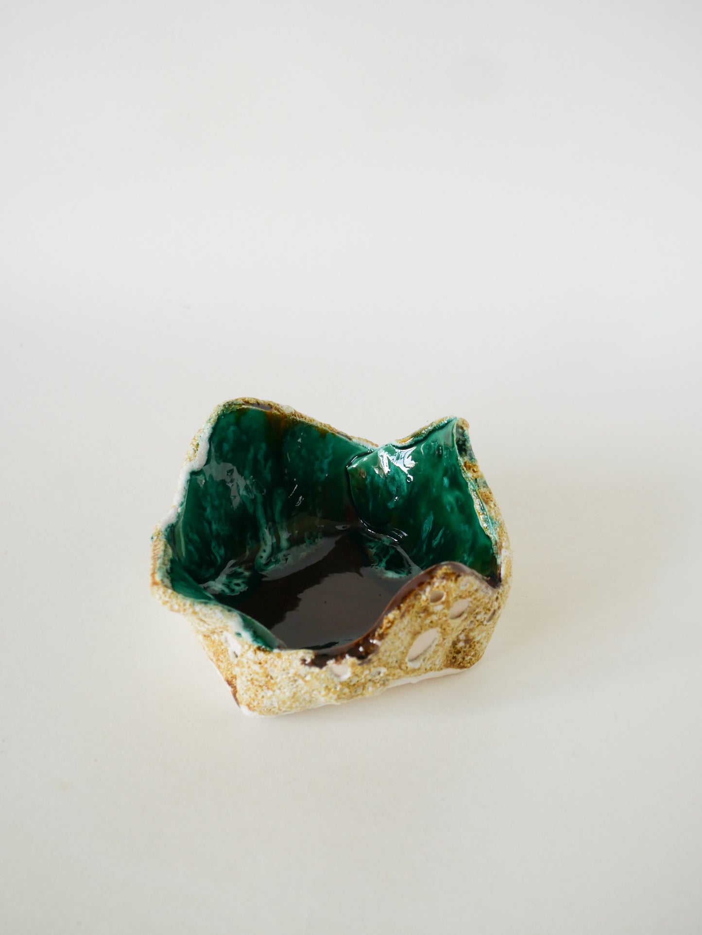 Vide-poche en Fat Lava, encolure Fleur, Jaune & Vert, 1970 - 15 X 7 cm