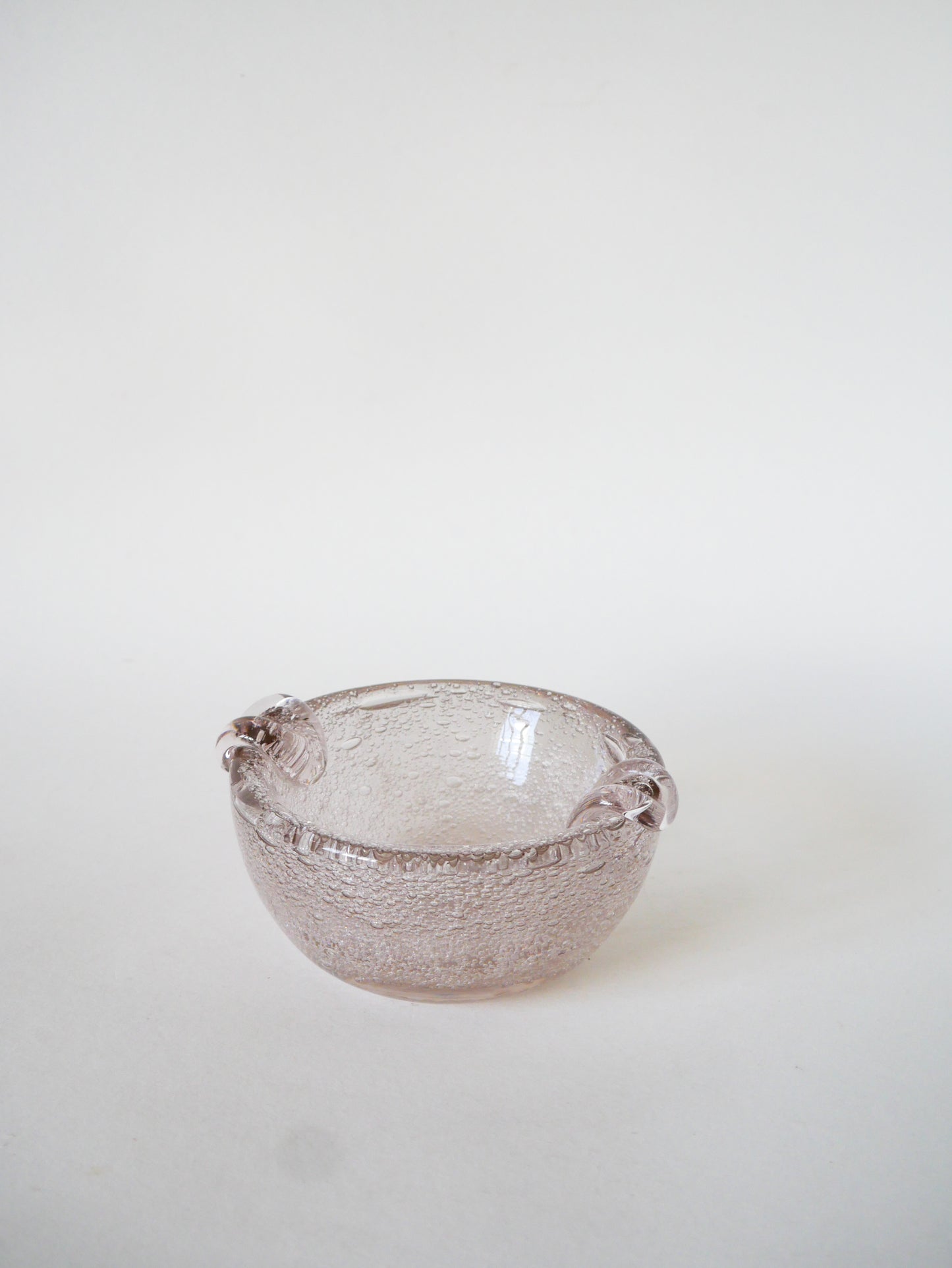 Cendrier en verre bullé de Biot, Rose, 1960