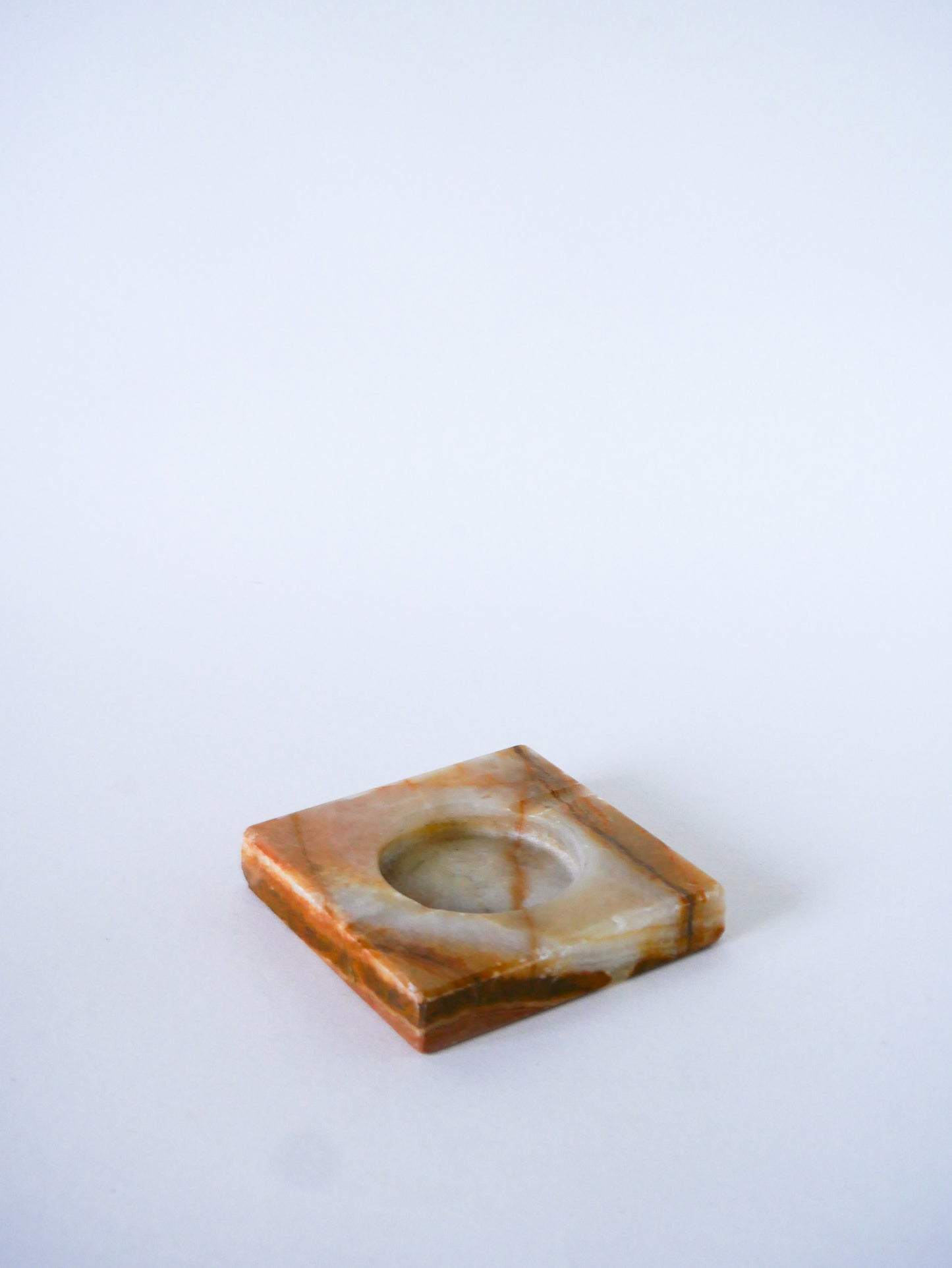 Cendrier en onyx carré, Blanc & Beige, Design, 1970