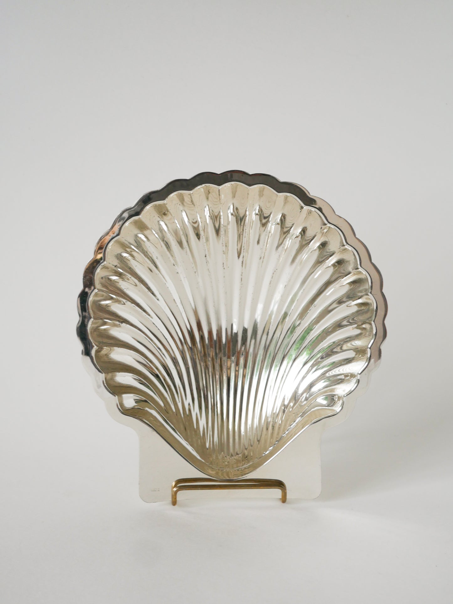 Grande coupe Coquillage en métal argenté, 1950