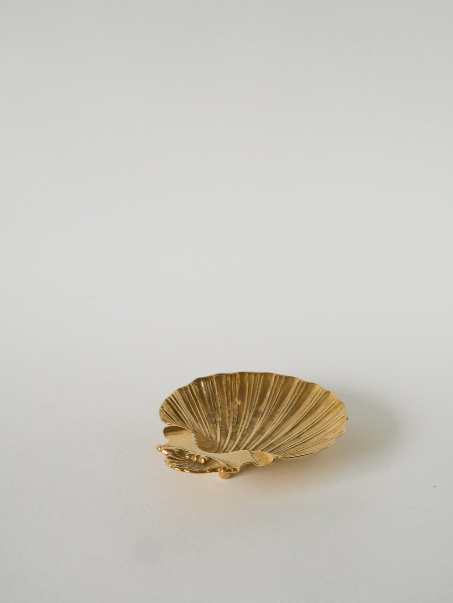 Vide-poche Coquillage en laiton, 1950