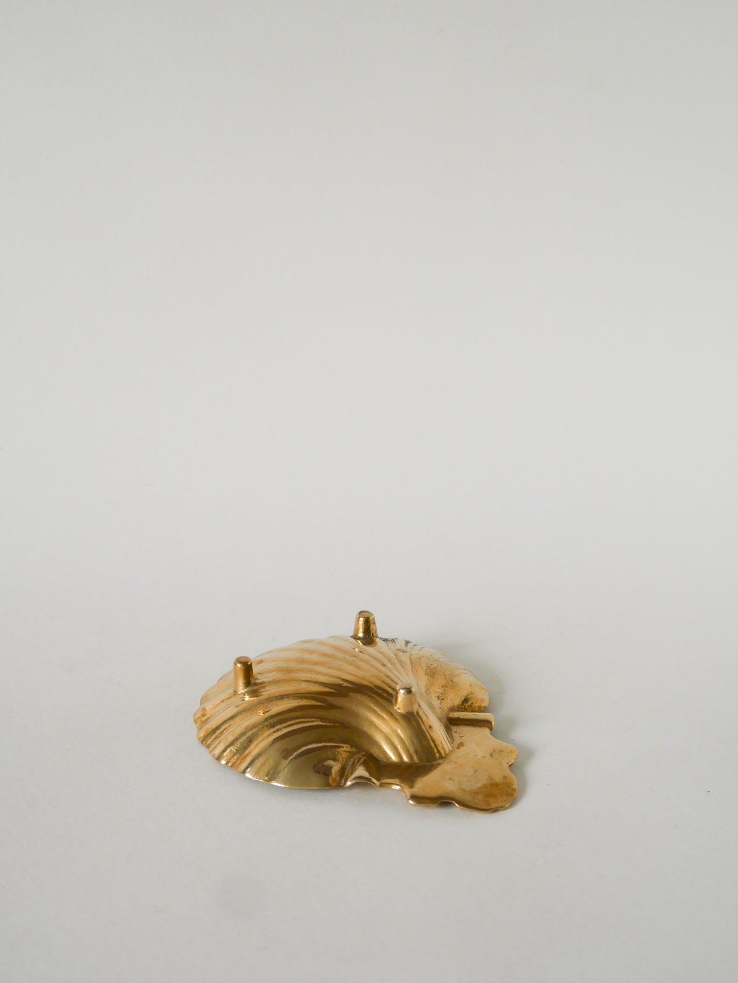 Vide-poche Coquillage en laiton, 1950