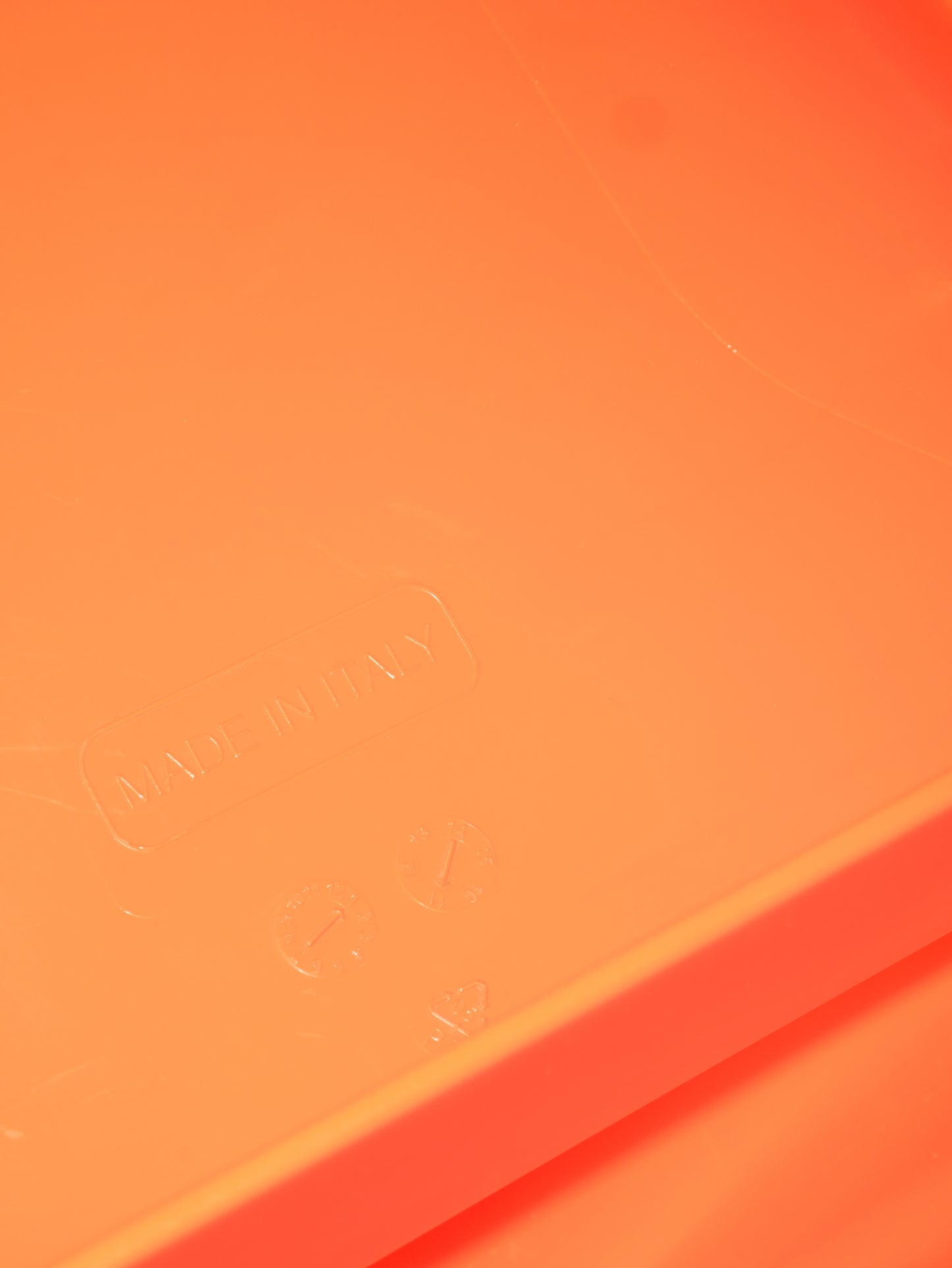 Paire de chaises en plastique Orange, Made in Italy, 1970