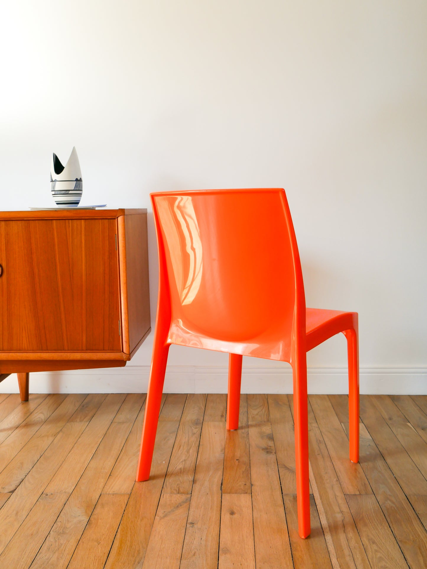 Paire de chaises en plastique Orange, Made in Italy, 1970