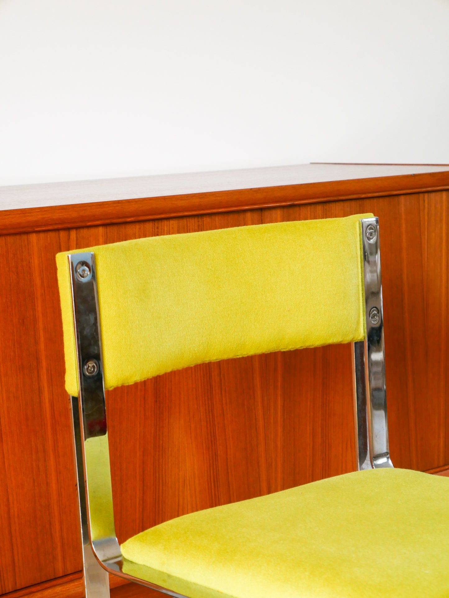 Chaise en chrome et Laine Vert Matcha, Design, 1970