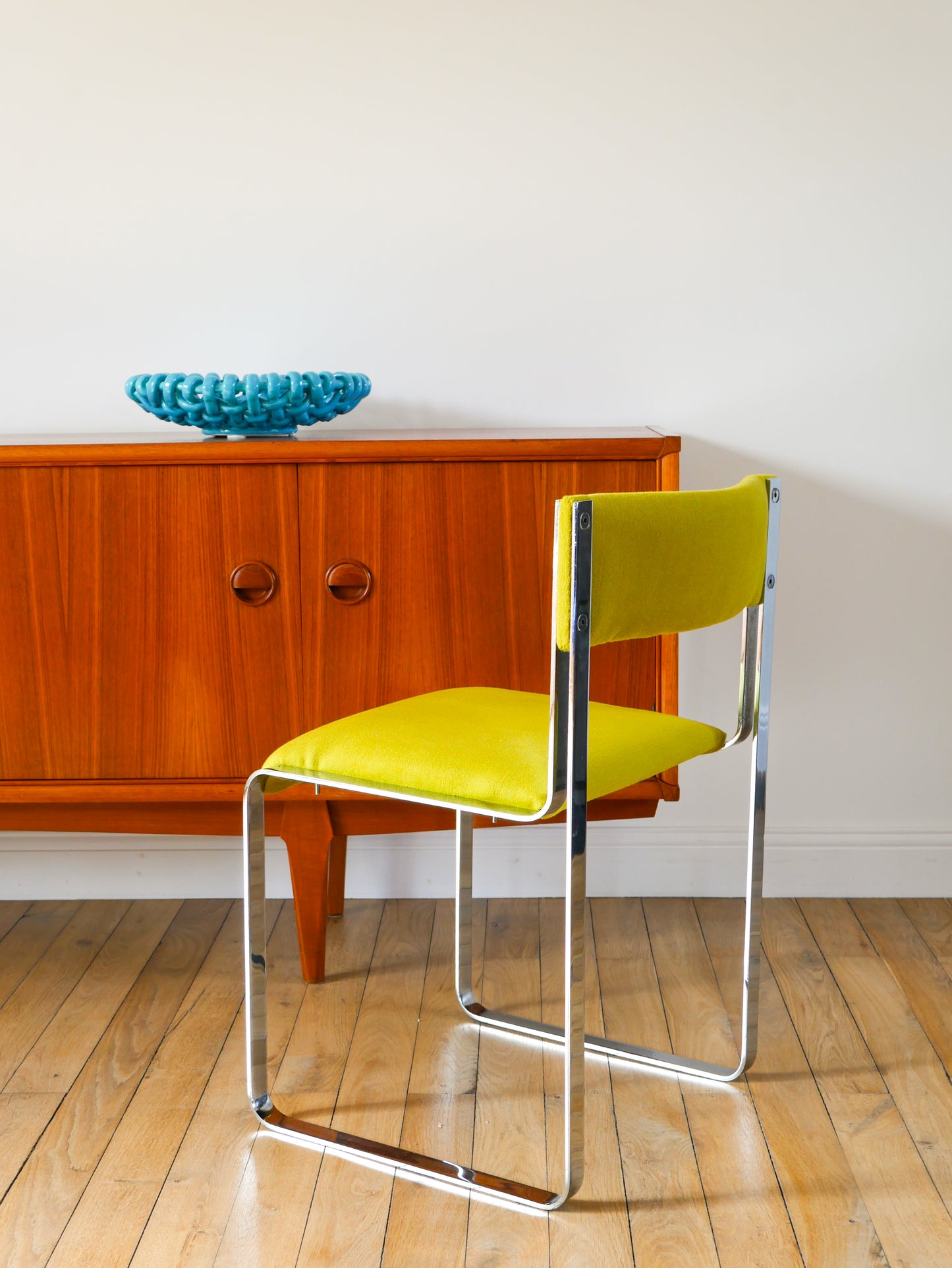 Chaise en chrome et Laine Vert Matcha, Design, 1970