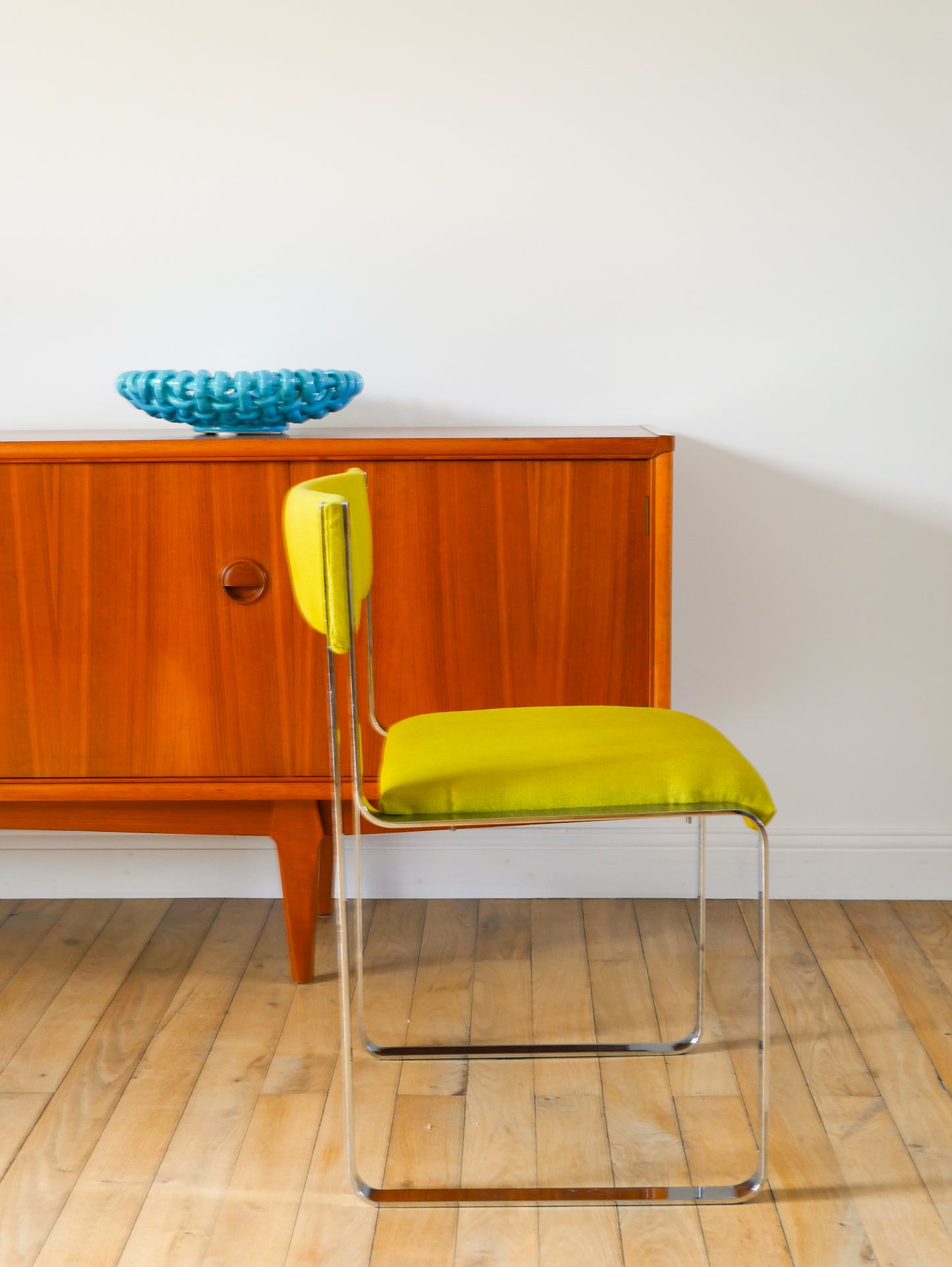 Chaise en chrome et Laine Vert Matcha, Design, 1970