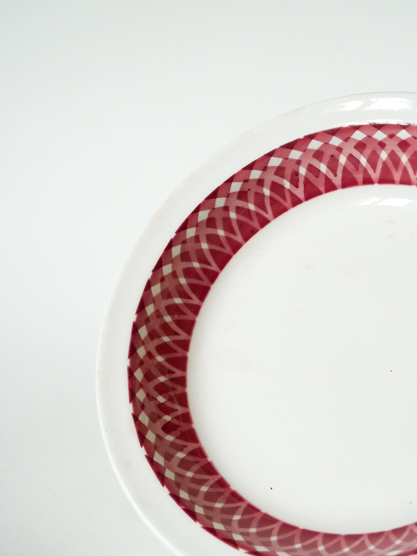 Plat creux Digoin motifs géométriques, Rose, 1960