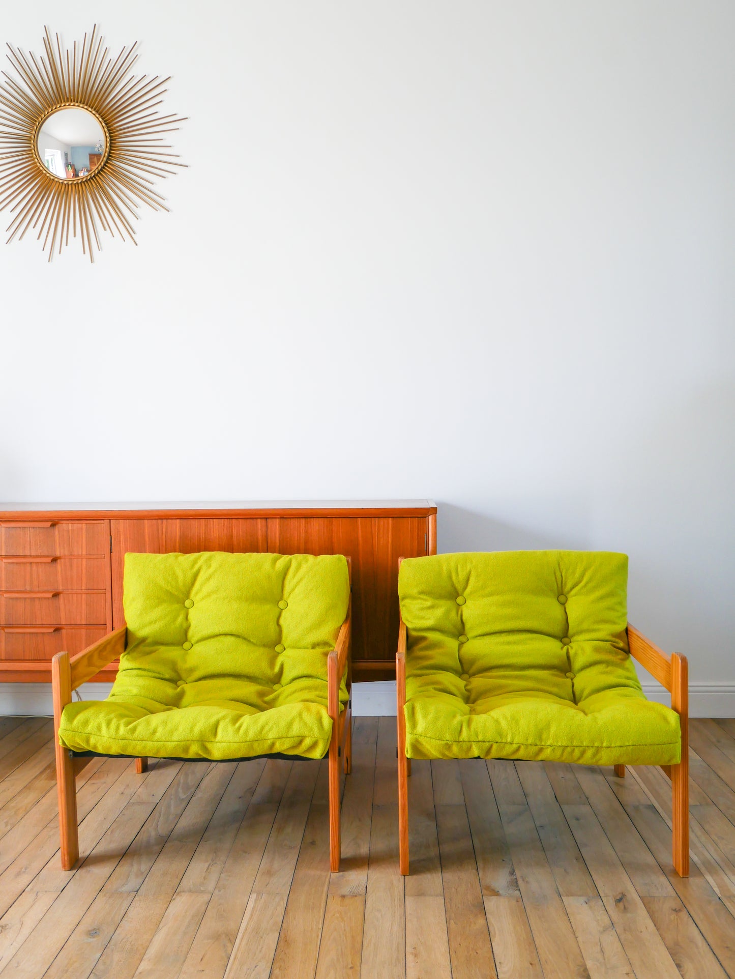 Paire de chauffeuses en pin et laine bouillie, Vert Matcha, 1980