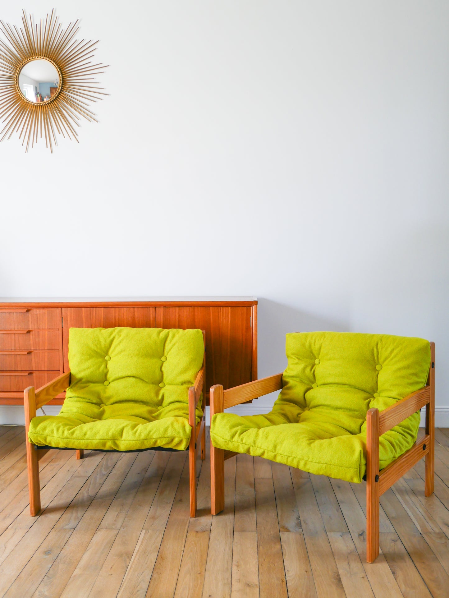 Paire de chauffeuses en pin et laine bouillie, Vert Matcha, 1980