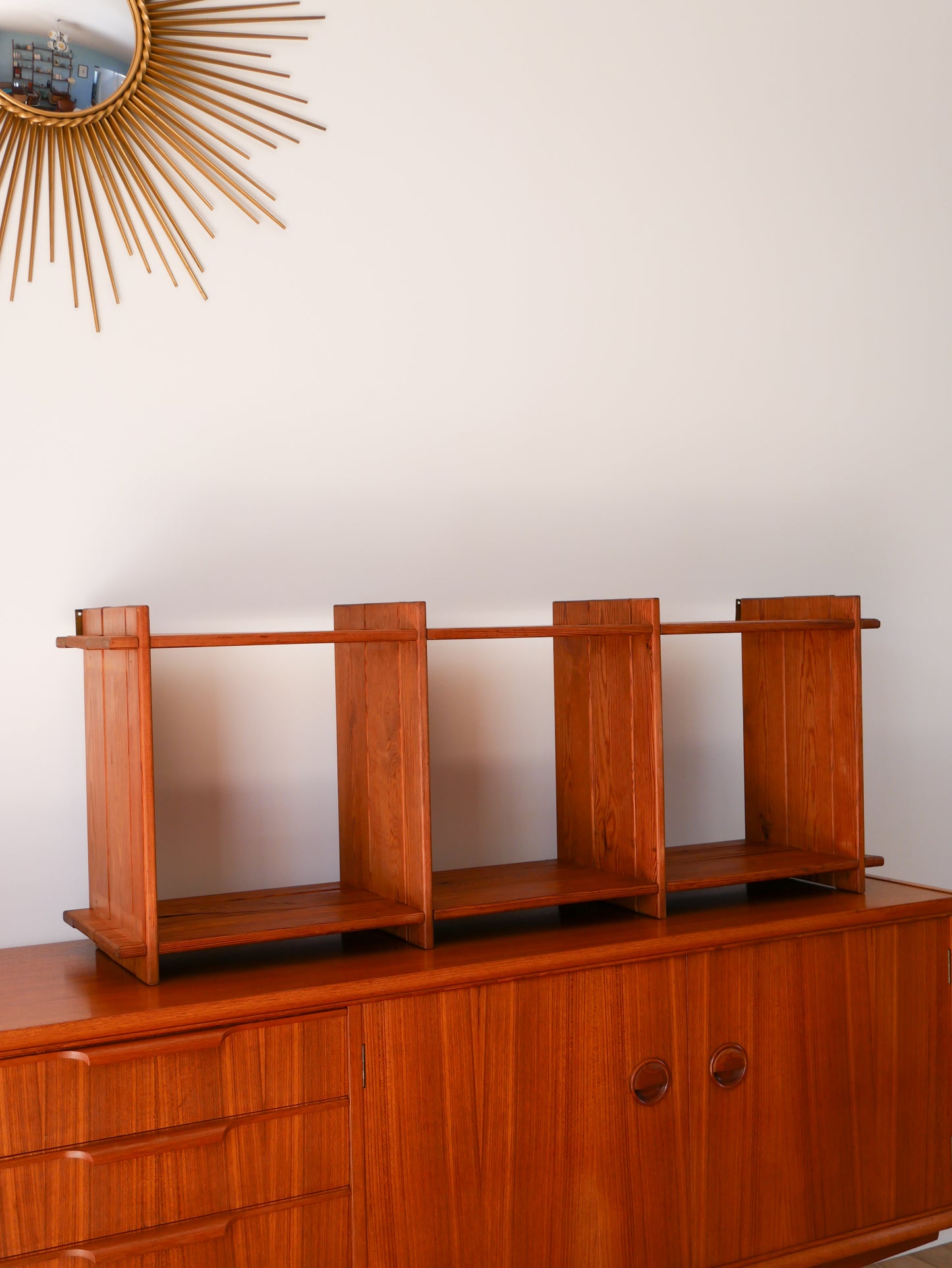Étagère en pin, sur pieds ou à poser, 1980