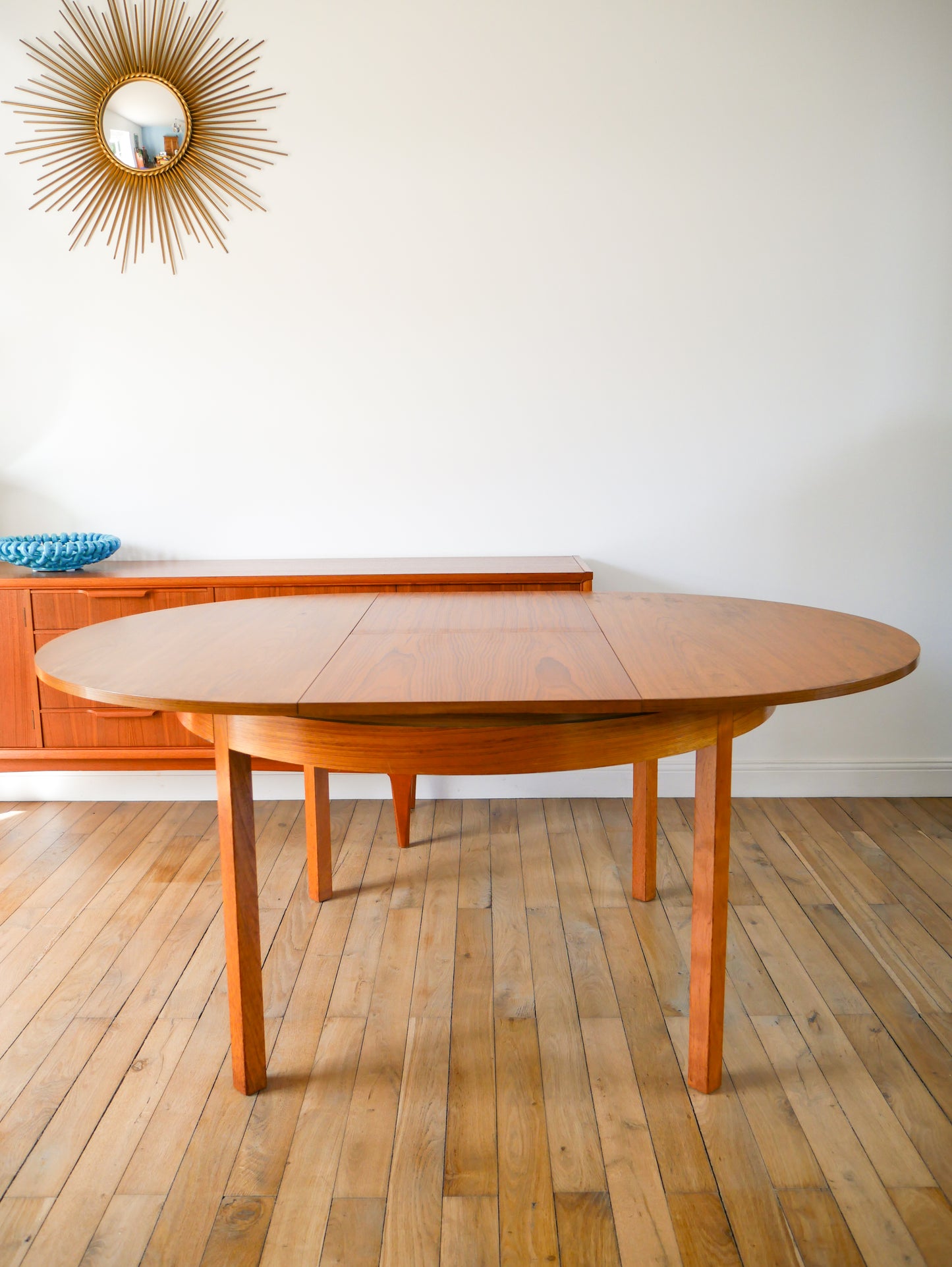 Grande table ronde de salon en bois, style Scandinave, 1960
