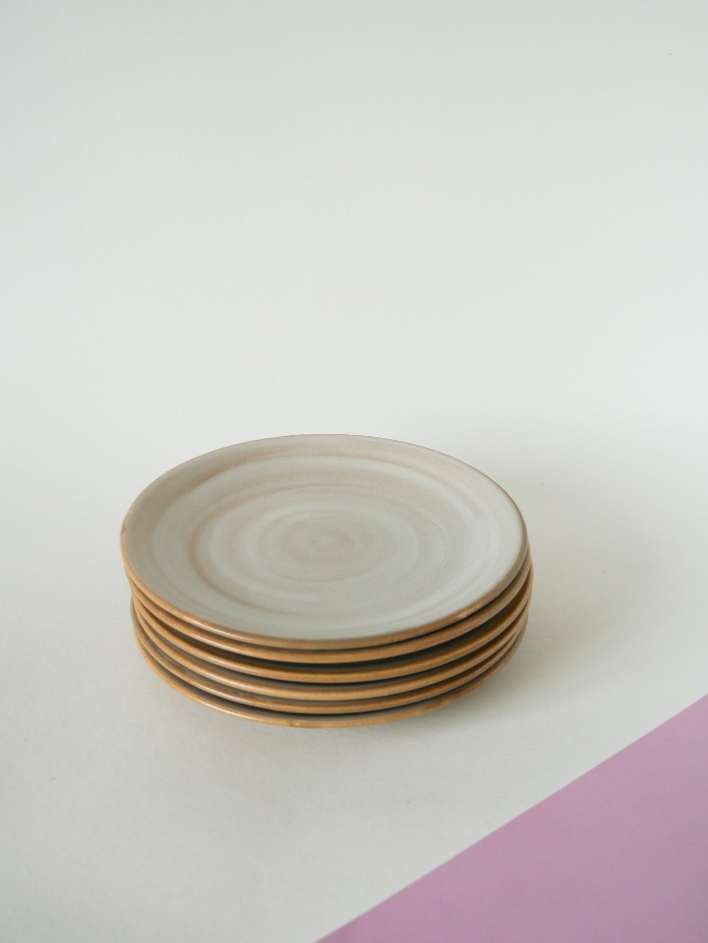 Lot de 6 assiettes à dessert en grès Niderviller, 1960