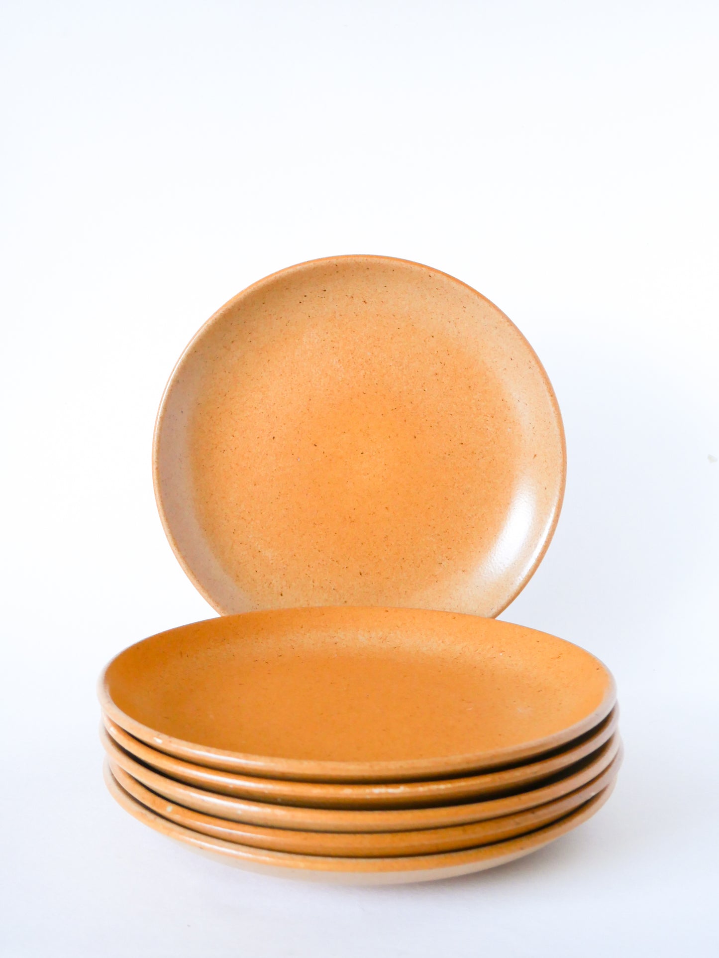 Lot de 6 grandes assiettes en grès, 1970 - 24.5 cm