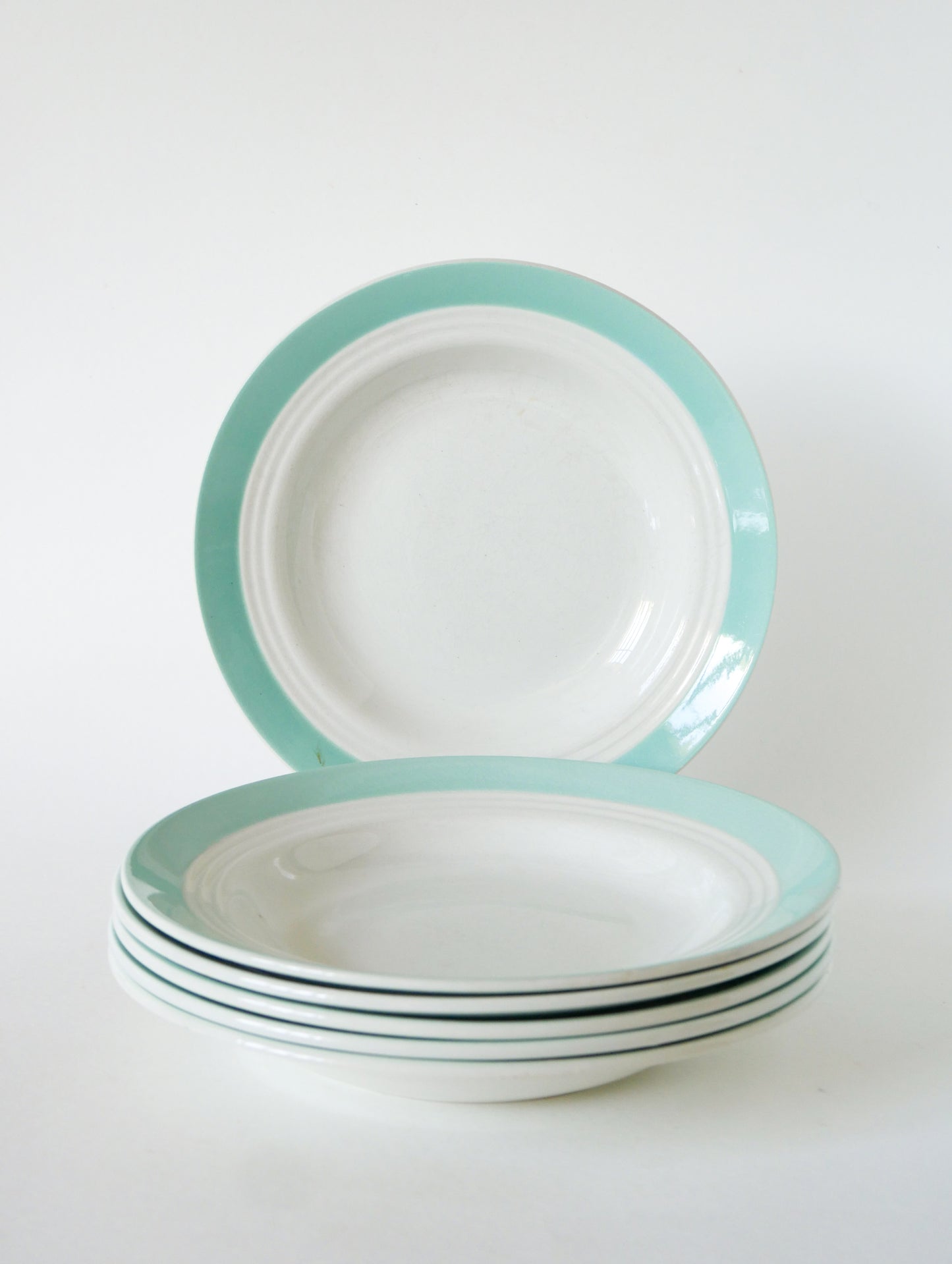 Lot de 6 assiettes creuses St Amand, modèle Ligne, Menthe, 1960
