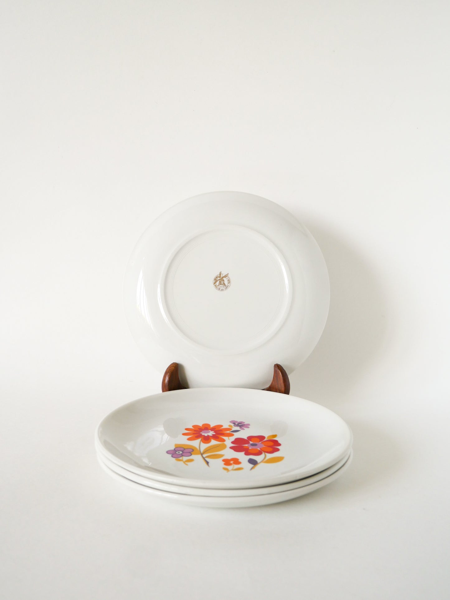 Lot de 4 assiettes à dessert motifs Psyche Fleurs, Orange, 1970
