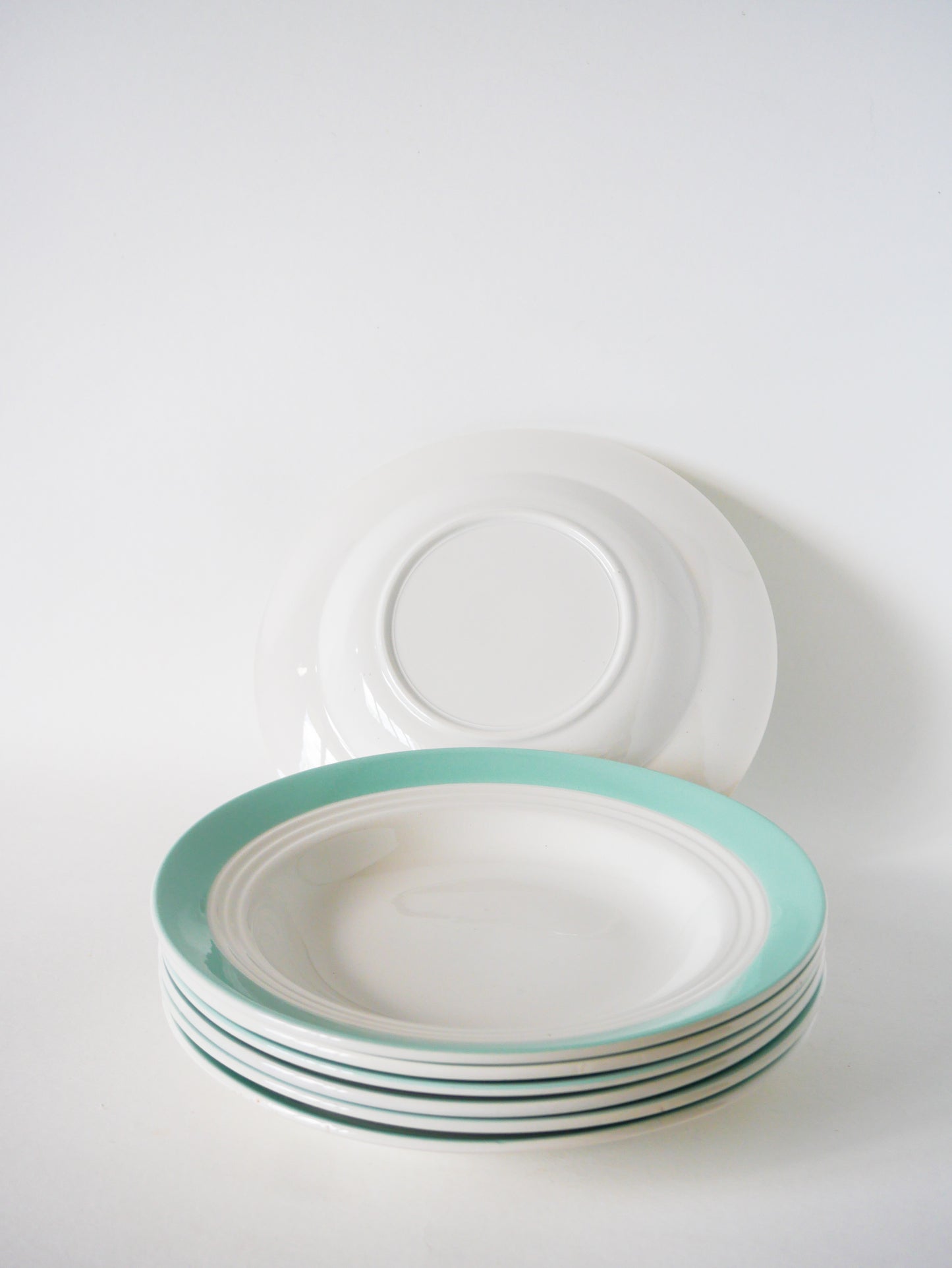 Lot de 7 assiettes creuses à liseré, Vert Menthe, 1960