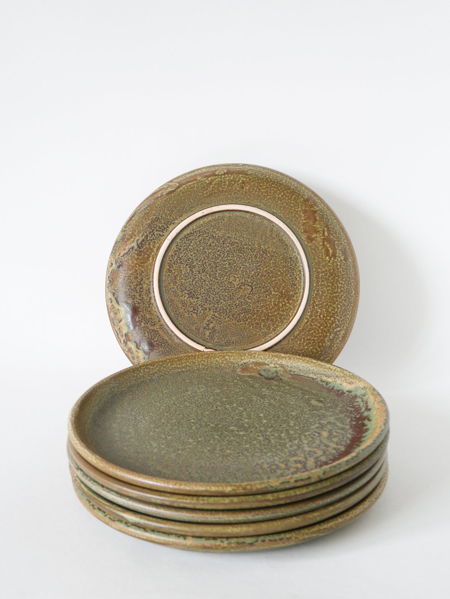 Lot de 6 assiettes plates en grès moucheté, Marron & Vert, Fabrication Artisanale, 1970