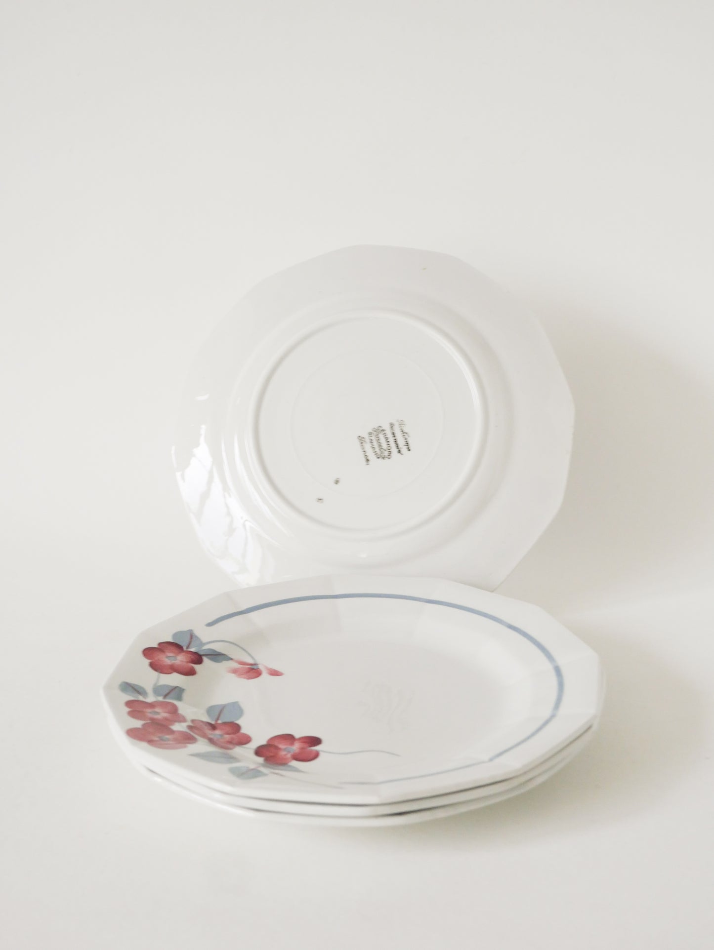 Lot de 4 assiettes plates St Amand, modèle Printemps, 1950