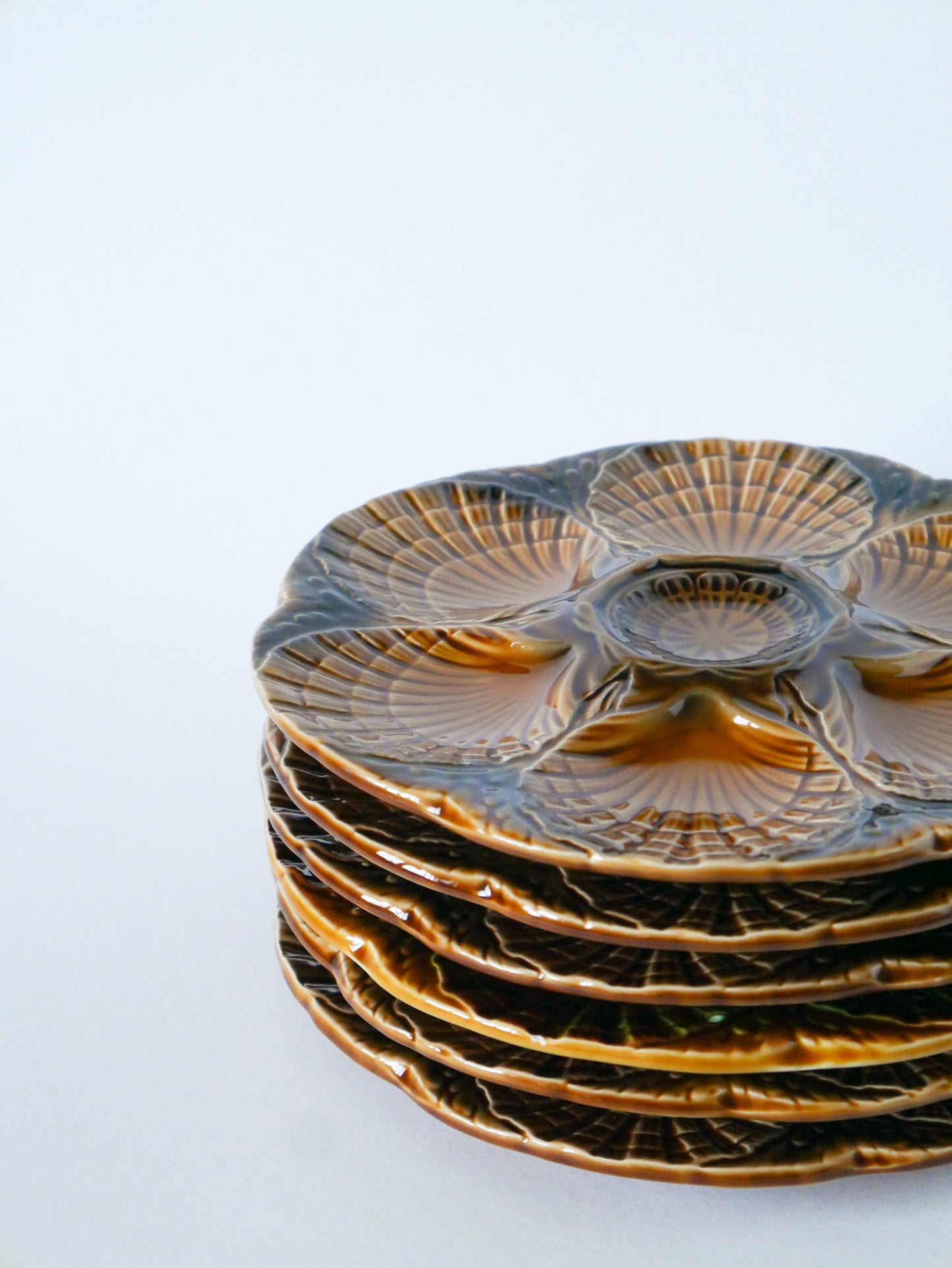 Lot de 6 assiettes à huîtres en barbotine, Marron, Design, 1960
