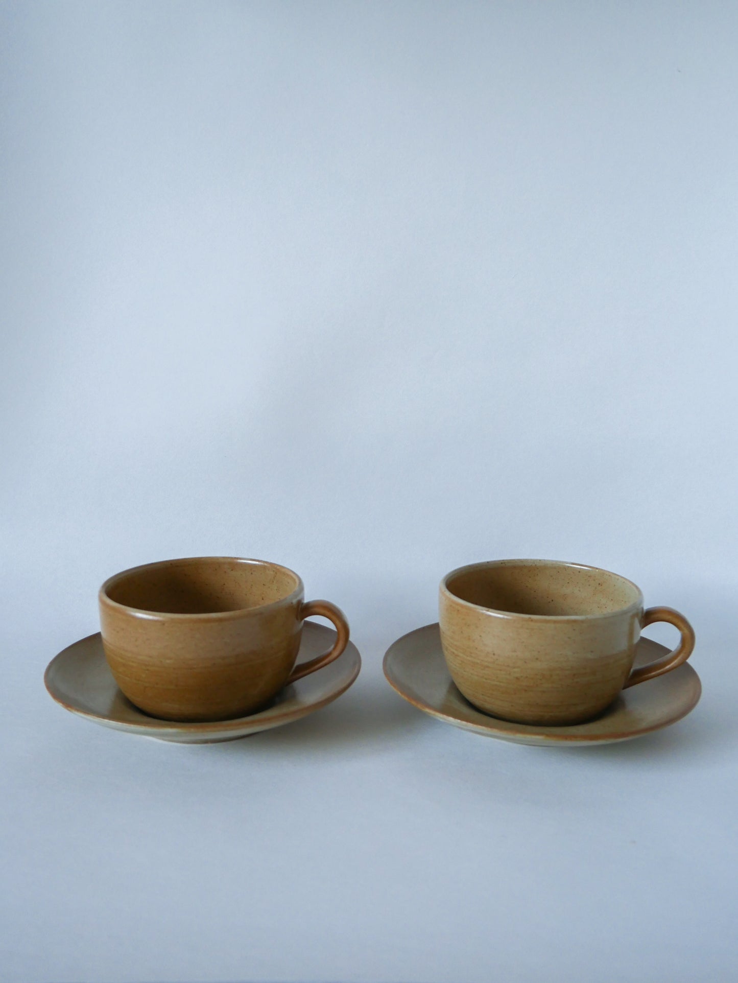 Grande tasse déjeuner en grès 1970